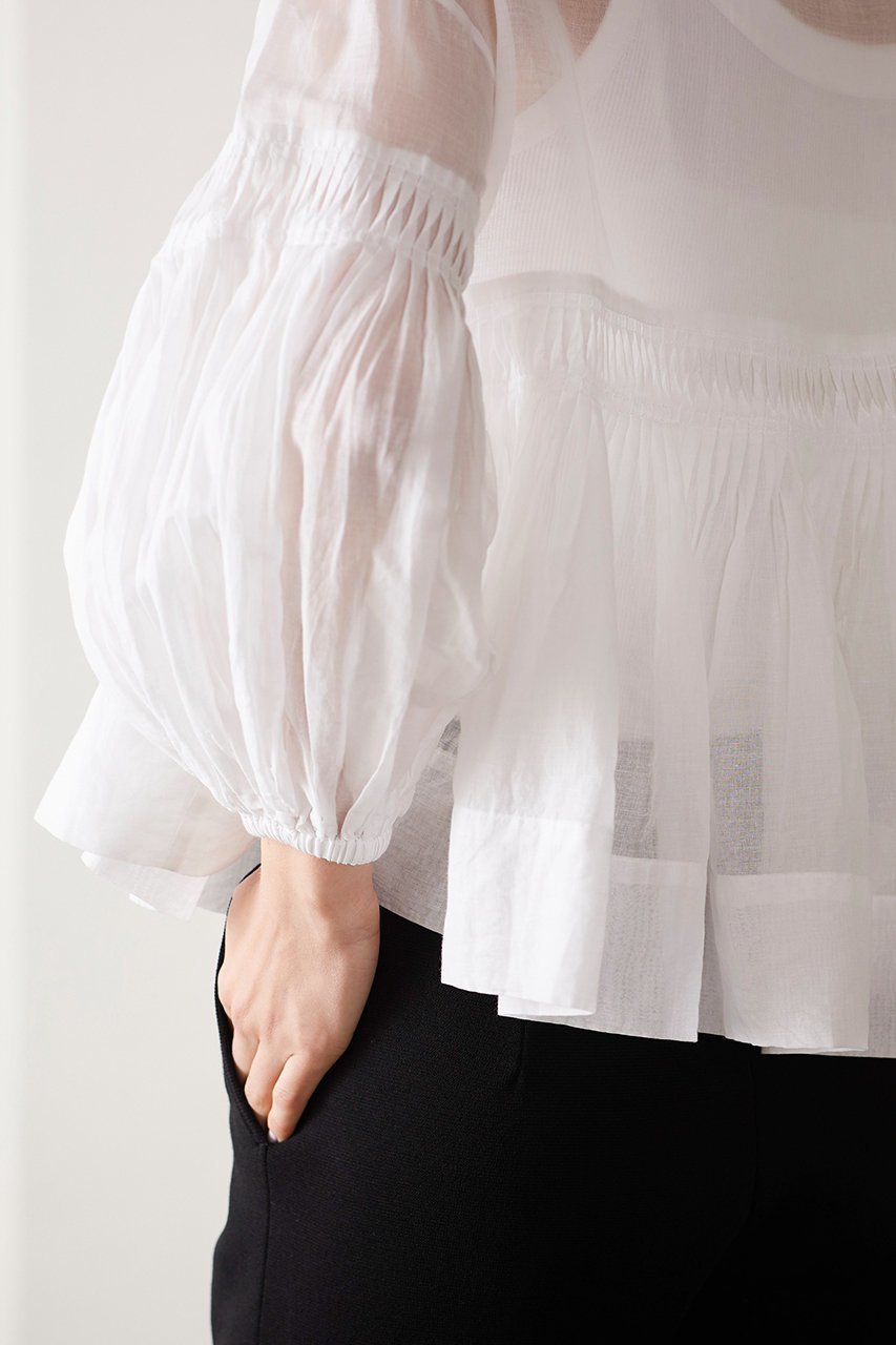 【マリリンムーン/MARILYN MOON】のタックテクニックシアーコットンブラウス 人気、トレンドファッション・服の通販 founy(ファニー) 　ファッション　Fashion　レディースファッション　Fashion for Women　トップス・カットソー　Cut & Sew Tops　シャツ・ブラウス・オフィスカジュアル　Elegant Blouses & Button-Ups　おすすめ　Recommended / Our Picks　インド　Indian Textile　インナー　Innerwear　サマー　Summer, Summer Style　シアー　Sheer, See-Through　スリーブ　Sleeve, Long Sleeve / Short Sleeve　ハンド　Hand, Handmade　フェミニン　Feminine, Girly　フレア　Flare, Flared　ロング　Long, Long-Length　other-7|ID: prp329100003903609 ipo3291000000035746884