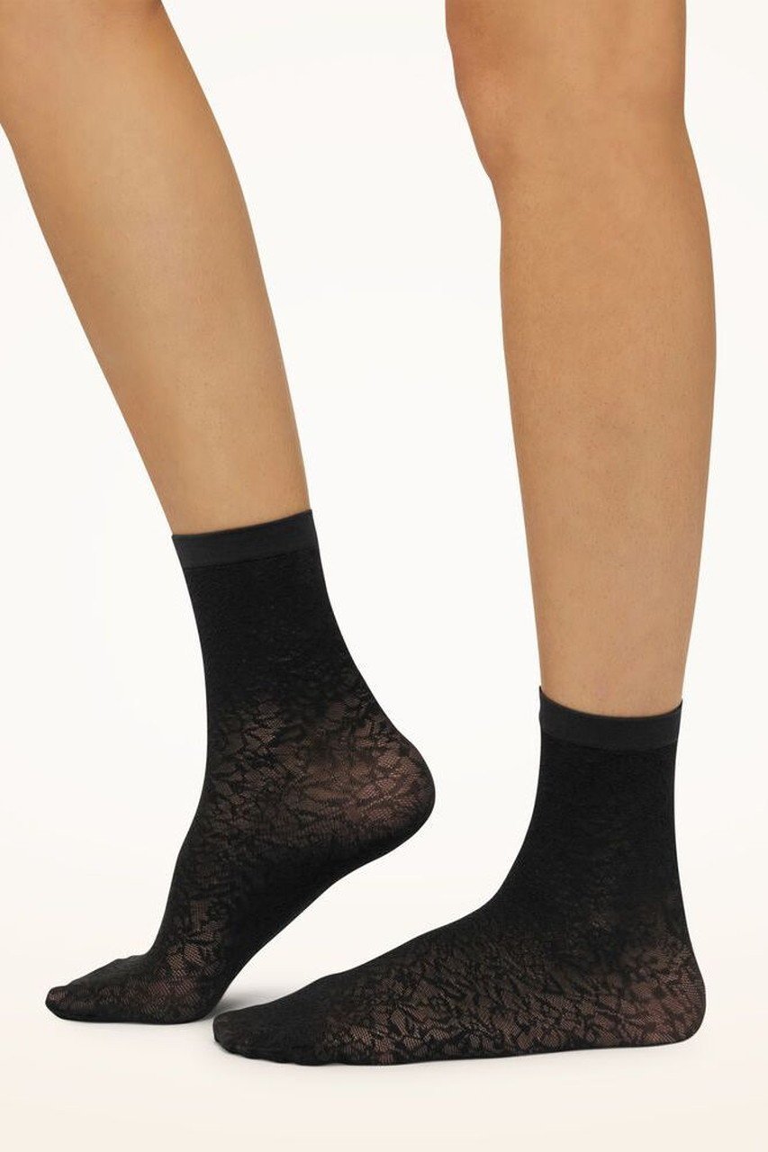 【ウォルフォード/Wolford】の48079 FLORAL JACQUARD SOCKS 人気、トレンドファッション・服の通販 founy(ファニー) 　ファッション　Fashion　レディースファッション　Fashion for Women　ソックス&靴下　Socks & Hosiery　レッグウェア・ストッキング　Legwear & Hosiery　なめらか　Smooth, Silky Texture　エレガント 上品　Elegant　サンダル　Sandals, Summer Shoes　ジャカード／ジャガード　Jacquard, Woven Pattern　ソックス　Socks, Hosiery　other-3|ID: prp329100003908582 ipo3291000000032822343
