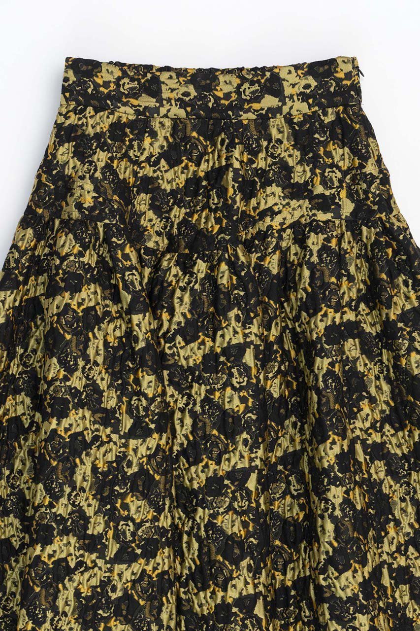 【メゾンスペシャル/MAISON SPECIAL】のFloral Pattern Jacquard Voluminous Skirt/フラワージャガードボリュームスカート 人気、トレンドファッション・服の通販 founy(ファニー) 　ファッション　Fashion　レディースファッション　Fashion for Women　スカート　Skirts　ロングスカート　Long Skirts / Maxi & Midi Skirts　おすすめ　Recommended / Our Picks　スニーカー　Sneakers, Trainers　バランス　Balance, Style Balance　パターン　Pattern, Design Print　フラワー　Flower, Floral　マキシ　Maxi, Full Length　ラグジュアリー　Luxury, Elegant　リュクス　Luxury, Elegant, High-End, Chic　ロング　Long, Long-Length　other-7|ID: prp329100003909921 ipo3291000000032849592