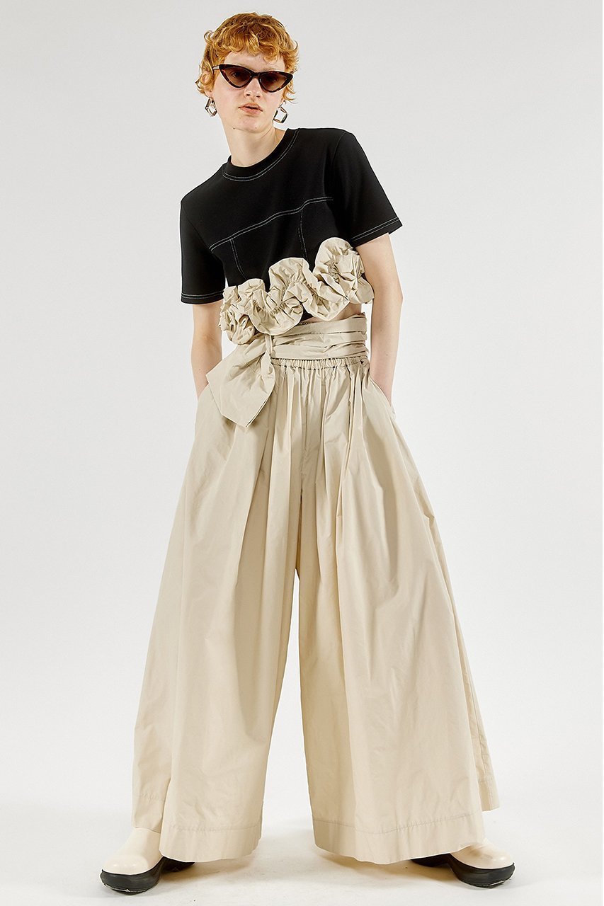 【メゾンスペシャル/MAISON SPECIAL】のWaist Gathers Voluminous Pants/ウエストギャザーボリュームパンツ 大人の最旬トレンドファッション＆コーディネート founy(ファウニー) 　ファッション　Fashion　レディースファッション　Fashion for Women　パンツ　Pants & Trousers　アシンメトリー　Asymmetrical Style　ショート　Short, Short Length　タフタ　Taffeta, Structured Fabric　リボン　Ribbon, Bow　夏　Summer　other-7|ID: prp329100003909928 ipo3291000000032819196