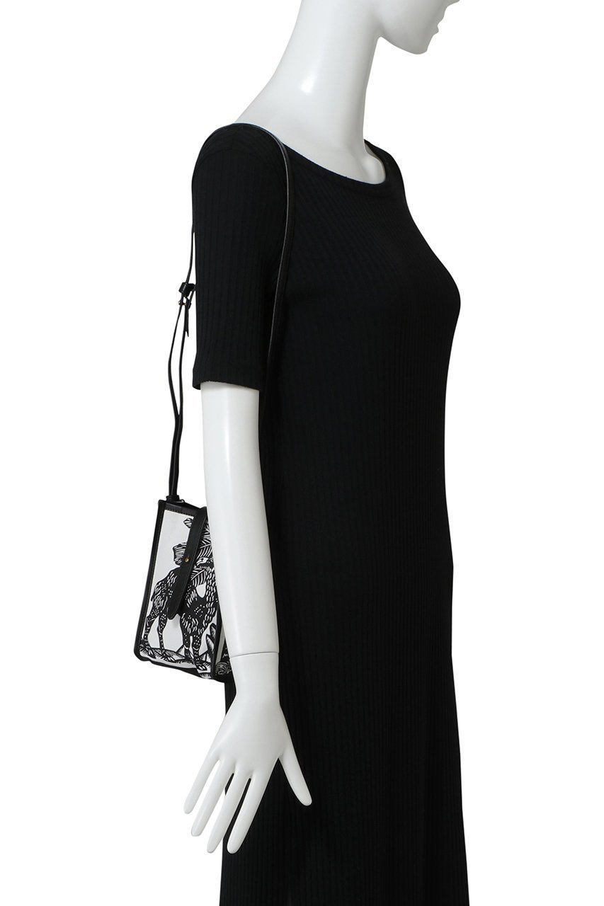 【プレインピープル/PLAIN PEOPLE】の【INOUI EDITIONS】ETUI CAPRICE DUFYミニポーチ 人気、トレンドファッション・服の通販 founy(ファニー) 　ファッション　Fashion　レディースファッション　Fashion for Women　ポーチ&ミニバッグ　Pouches & Mini Bags　アクセサリー　Fashion Accessories　キャンバス　Canvas, Canvas Fabric　コンパクト　Compact, Small Size　プリント　Print, Printed Pattern　ポーチ　Pouch, Small Case　モノトーン　Monotone, Black and White　旅行　Travel　other-2|ID: prp329100003909959 ipo3291000000035941436