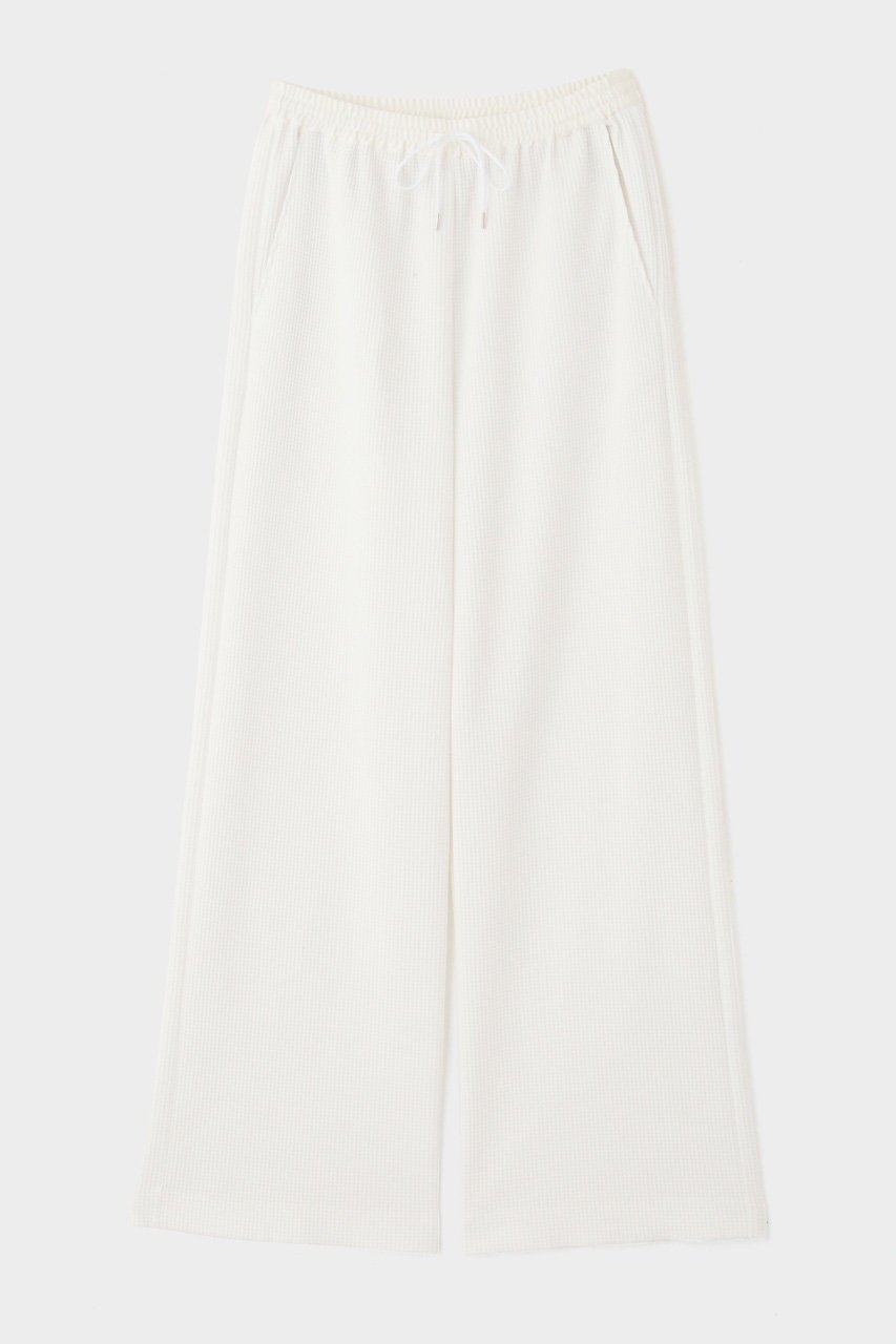 【ル フィル/LE PHIL】のテックワッフルパンツ インテリア・キッズ・メンズ・レディースファッション・服の通販 founy(ファニー) 　ファッション　Fashion　レディースファッション　Fashion for Women　パンツ　Pants & Trousers　サテン　Satin, Glossy Fabric　ベーシック　Basic, Essential　ワイド　Wide, Wide Fit　ワッフル　Waffle, Waffle Knit　ホワイト|ID: prp329100003914195 ipo3291000000032819506