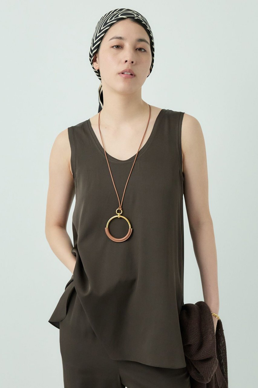 【カオス/Chaos】のシルシャーノースリーブ インテリア・キッズ・メンズ・レディースファッション・服の通販 founy(ファニー) 　ファッション　Fashion　レディースファッション　Fashion for Women　トップス・カットソー　Cut & Sew Tops　キャミソール&ノースリーブ　Camisoles & Sleeveless Tops　シャツ・ブラウス・オフィスカジュアル　Elegant Blouses & Button-Ups　サテン　Satin, Glossy Fabric　シンプル　Simple, Minimal　ジョーゼット　Georgette, Semi-Sheer Fabric　ストレッチ　Stretch, Stretchy Fabric　ノースリーブ　Sleeveless, No-Sleeve　フリル　Frill, Ruffle　エレガント 上品　Elegant　夏　Summer　ダークブラウン|ID: prp329100003915428 ipo3291000000032910047