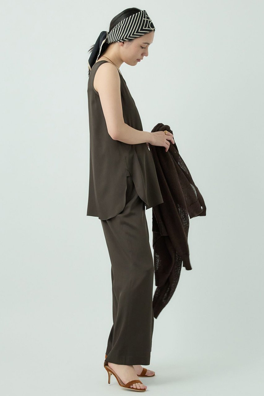 【カオス/Chaos】のシルシャーノースリーブ 人気、トレンドファッション・服の通販 founy(ファニー) 　ファッション　Fashion　レディースファッション　Fashion for Women　トップス・カットソー　Cut & Sew Tops　キャミソール&ノースリーブ　Camisoles & Sleeveless Tops　シャツ・ブラウス・オフィスカジュアル　Elegant Blouses & Button-Ups　サテン　Satin, Glossy Fabric　シンプル　Simple, Minimal　ジョーゼット　Georgette, Semi-Sheer Fabric　ストレッチ　Stretch, Stretchy Fabric　ノースリーブ　Sleeveless, No-Sleeve　フリル　Frill, Ruffle　エレガント 上品　Elegant　夏　Summer　other-4|ID: prp329100003915428 ipo3291000000033705319