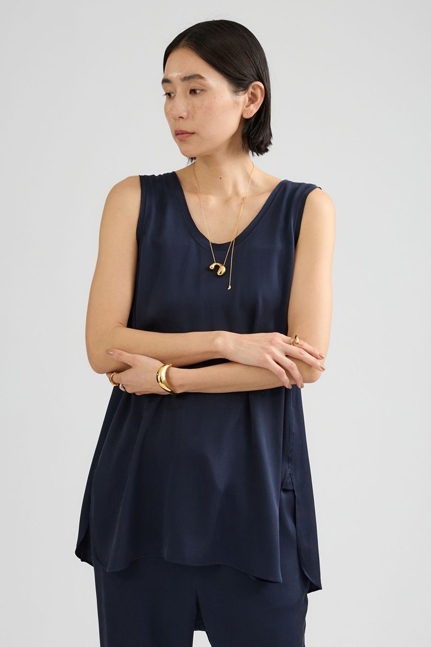 【カオス/Chaos】のシルシャーノースリーブ インテリア・キッズ・メンズ・レディースファッション・服の通販 founy(ファニー) ファッション Fashion レディースファッション Fashion for Women トップス・カットソー Cut & Sew Tops キャミソール&ノースリーブ Camisoles & Sleeveless Tops シャツ・ブラウス・オフィスカジュアル Elegant Blouses & Button-Ups ロングTシャツ・Tシャツ Longline T-Shirts & Tees カットソー・ベーシックTシャツ Cut-and-Sewn Tops / Stretch Tees & Basics キャミソール Camisole, Spaghetti Strap Top サテン Satin, Glossy Fabric シンプル Simple, Minimal ジョーゼット Georgette, Semi-Sheer Fabric ストレッチ Stretch, Stretchy Fabric タンク Tank Top, Sleeveless Top フリル Frill, Ruffle エレガント 上品 Elegant 夏 Summer ネイビー|ID: prp329100003915428 ipo3291000000036553490