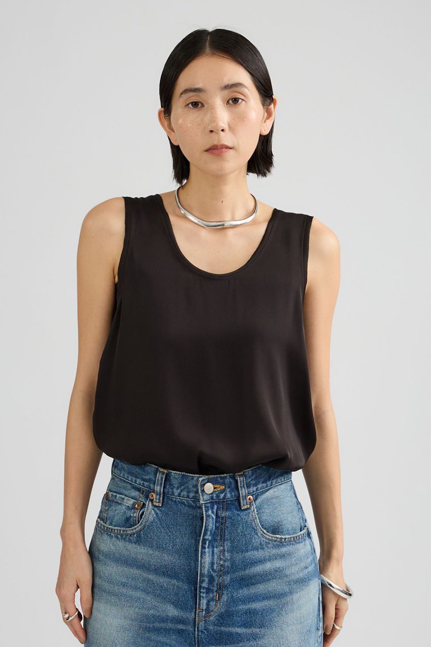 【カオス/Chaos】のシルシャーノースリーブ インテリア・キッズ・メンズ・レディースファッション・服の通販 founy(ファウニー) 　ファッション　Fashion　レディースファッション　Fashion for Women　トップス・カットソー　Cut & Sew Tops　キャミソール&ノースリーブ　Camisoles & Sleeveless Tops　シャツ・ブラウス・オフィスカジュアル　Elegant Blouses & Button-Ups　ロングTシャツ・Tシャツ　Longline T-Shirts & Tees　カットソー・ベーシックTシャツ　Cut-and-Sewn Tops / Stretch Tees & Basics　キャミソール　Camisole, Spaghetti Strap Top　サテン　Satin, Glossy Fabric　シンプル　Simple, Minimal　ジョーゼット　Georgette, Semi-Sheer Fabric　ストレッチ　Stretch, Stretchy Fabric　タンク　Tank Top, Sleeveless Top　フリル　Frill, Ruffle　エレガント 上品　Elegant　夏　Summer　ブラック|ID: prp329100003915428 ipo3291000000036684062