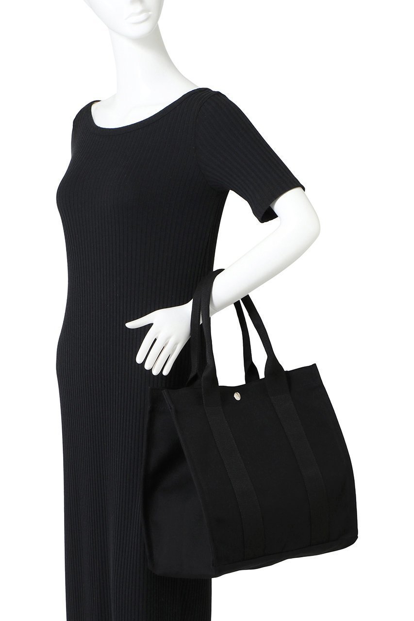 【フランソワレニエ/FRANCOIS RENIER】のPLATO ミディアムトート 人気、トレンドファッション・服の通販 founy(ファニー) 　ファッション　Fashion　レディースファッション　Fashion for Women　バッグ　Bags　シンプル　Simple, Minimal　ジャケット　Jacket, Outerwear　スクエア　Square, Square Shape　トレンド　Trend, Trending Now　定番　Standard, Basic Item　ビジネス 仕事 通勤　Business / Work / Commuting　other-3|ID: prp329100003915449 ipo3291000000032795431