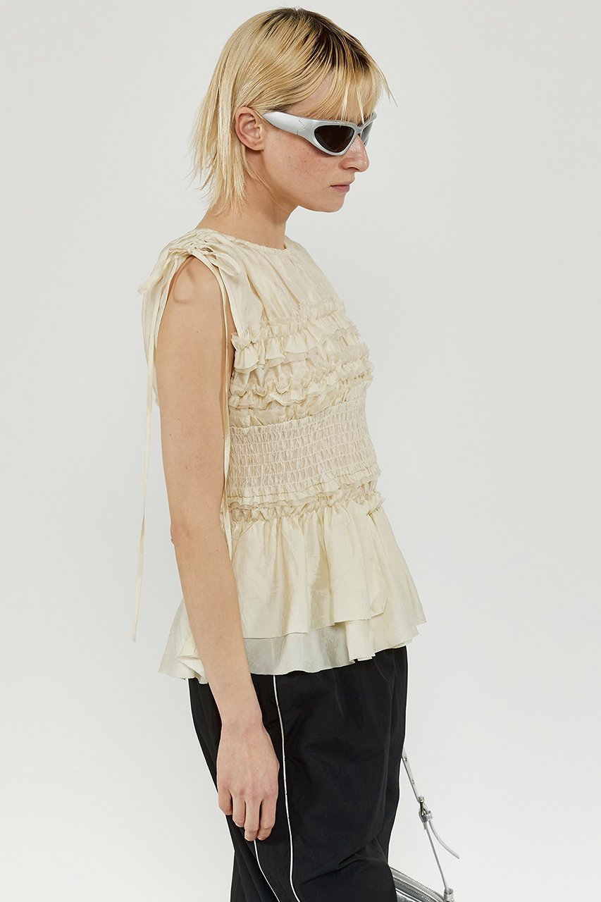 【メゾンスペシャル/MAISON SPECIAL】のShirring Frills Top/シャーリングフリルトップ 人気、トレンドファッション・服の通販 founy(ファニー) 　ファッション　Fashion　レディースファッション　Fashion for Women　トップス・カットソー　Cut & Sew Tops　キャミソール&ノースリーブ　Camisoles & Sleeveless Tops　シャツ・ブラウス・オフィスカジュアル　Elegant Blouses & Button-Ups　サテン　Satin, Glossy Fabric　シフォン　Chiffon, Lightweight Fabric　シャーリング　Shirring, Ruched　トレンド　Trend, Trending Now　ノースリーブ　Sleeveless, No-Sleeve　バランス　Balance, Style Balance　フリル　Frill, Ruffle　夏　Summer　other-8|ID: prp329100003917313 ipo3291000000032908357