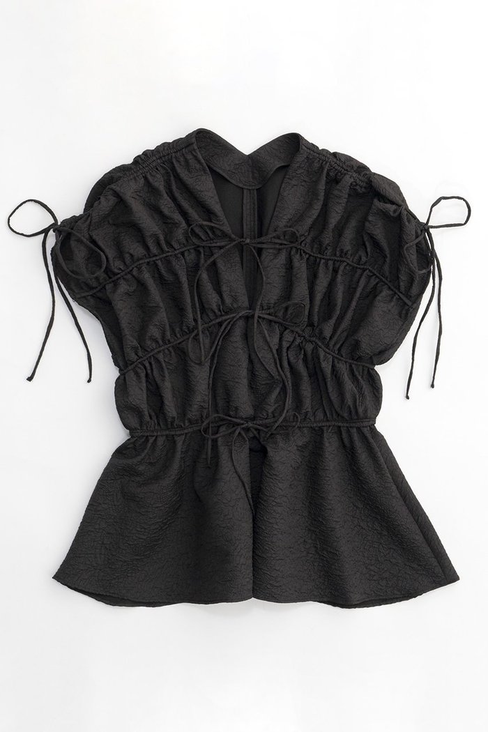 【メゾンスペシャル/MAISON SPECIAL】のShirring Ribbon Blouse/シャーリングリボンブラウス インテリア・キッズ・メンズ・レディースファッション・服の通販 founy(ファニー) https://founy.com/ ファッション Fashion レディースファッション Fashion for Women トップス・カットソー Cut & Sew Tops シャツ・ブラウス・オフィスカジュアル Elegant Blouses & Button-Ups おすすめ Recommended / Our Picks エレガント 上品 Elegant オケージョン Occasion Wear シャーリング Shirring, Ruched ショート Short, Short Length スポーティ Sporty, Casual Athletic スリーブ Sleeve, Long Sleeve / Short Sleeve 夏 Summer |ID: prp329100003921163 ipo3291000000036401029