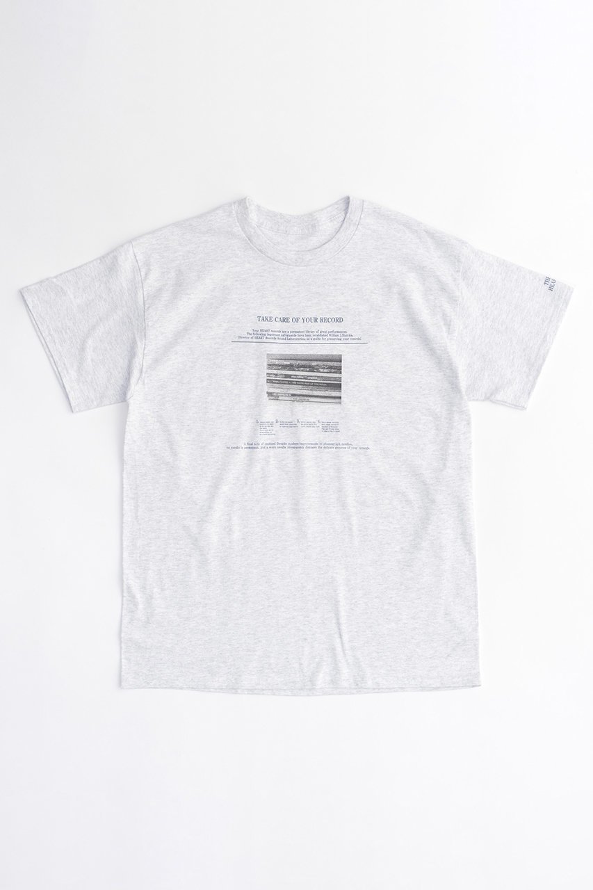 【メゾンスペシャル/MAISON SPECIAL】のRecord Photo Print T-shirt/Record PhotoプリントTシャツ インテリア・キッズ・メンズ・レディースファッション・服の通販 founy(ファウニー) 　ファッション　Fashion　レディースファッション　Fashion for Women　トップス・カットソー　Cut & Sew Tops　シャツ・ブラウス・オフィスカジュアル　Elegant Blouses & Button-Ups　ロングTシャツ・Tシャツ　Longline T-Shirts & Tees　カットソー・ベーシックTシャツ　Cut-and-Sewn Tops / Stretch Tees & Basics　おすすめ　Recommended / Our Picks　グラフィック　Graphic, Graphic Design　ショート　Short, Short Length　スリーブ　Sleeve, Long Sleeve / Short Sleeve　プリント　Print, Printed Pattern　ボトム　Bottoms, Lower Wear　ロング　Long, Long-Length　GRY(グレー)|ID: prp329100003921176 ipo3291000000036986395
