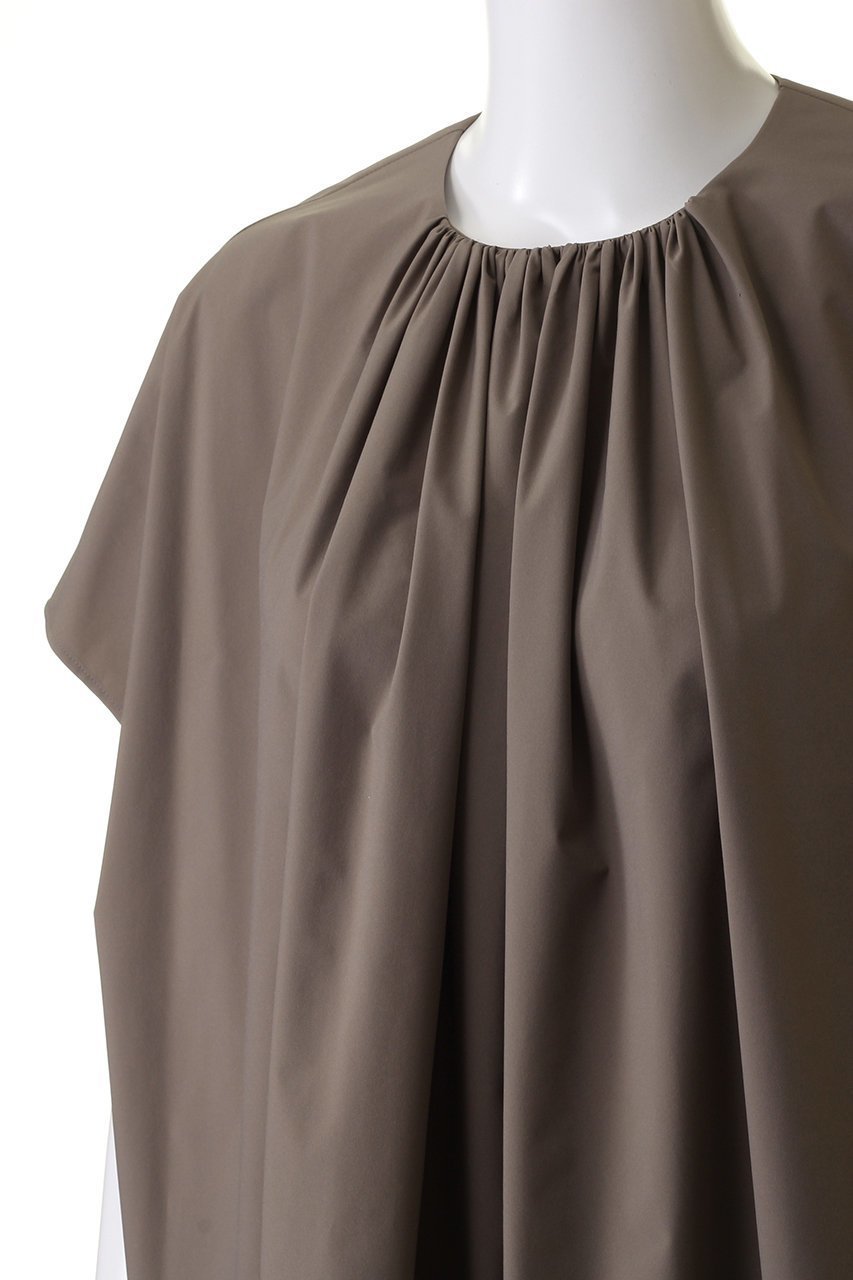【ル フィル/LE PHIL】のSOLOTEXブロードギャザーブラウス 人気、トレンドファッション・服の通販 founy(ファニー) 　ファッション　Fashion　レディースファッション　WOMEN　トップス・カットソー　Tops/Tshirt　シャツ/ブラウス　Shirts/Blouses　おすすめ　Recommend　ギャザー　Gather　クッション　Cushion　ショート　Short　シンプル　Simple　ストレッチ　Stretch　スリーブ　Sleeve　モダン　Modern　リラックス　Relax　other-5|ID: prp329100003921217 ipo3291000000031328714