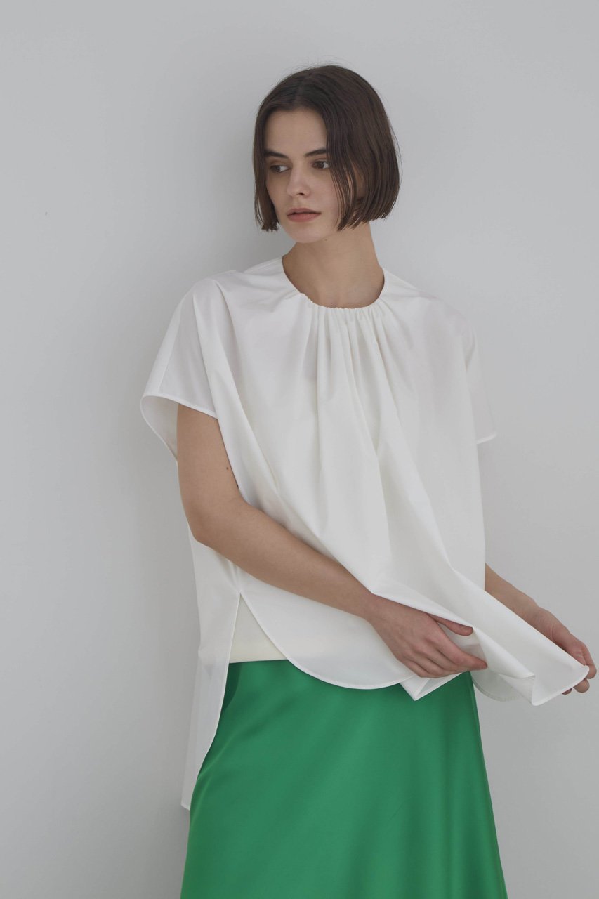 【ル フィル/LE PHIL】のSOLOTEXブロードギャザーブラウス 人気、トレンドファッション・服の通販 founy(ファニー) 　ファッション　Fashion　レディースファッション　WOMEN　トップス・カットソー　Tops/Tshirt　シャツ/ブラウス　Shirts/Blouses　おすすめ　Recommend　ギャザー　Gather　クッション　Cushion　ショート　Short　シンプル　Simple　ストレッチ　Stretch　スリーブ　Sleeve　モダン　Modern　リラックス　Relax　other-7|ID: prp329100003921217 ipo3291000000031328716