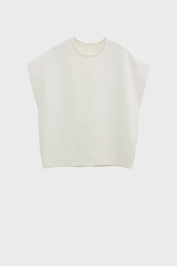 【スタニングルアー/STUNNING LURE】のダンボールTシャツ インテリア・キッズ・メンズ・レディースファッション・服の通販 founy(ファニー) https://founy.com/ ファッション Fashion レディースファッション Fashion for Women トップス・カットソー Cut & Sew Tops シャツ・ブラウス・オフィスカジュアル Elegant Blouses & Button-Ups ロングTシャツ・Tシャツ Longline T-Shirts & Tees カットソー・ベーシックTシャツ Cut-and-Sewn Tops / Stretch Tees & Basics ショート Short, Short Length ストレッチ Stretch, Stretchy Fabric スリーブ Sleeve, Long Sleeve / Short Sleeve 人気 Popular, Best Seller |ID: prp329100003921240 ipo3291000000032925961