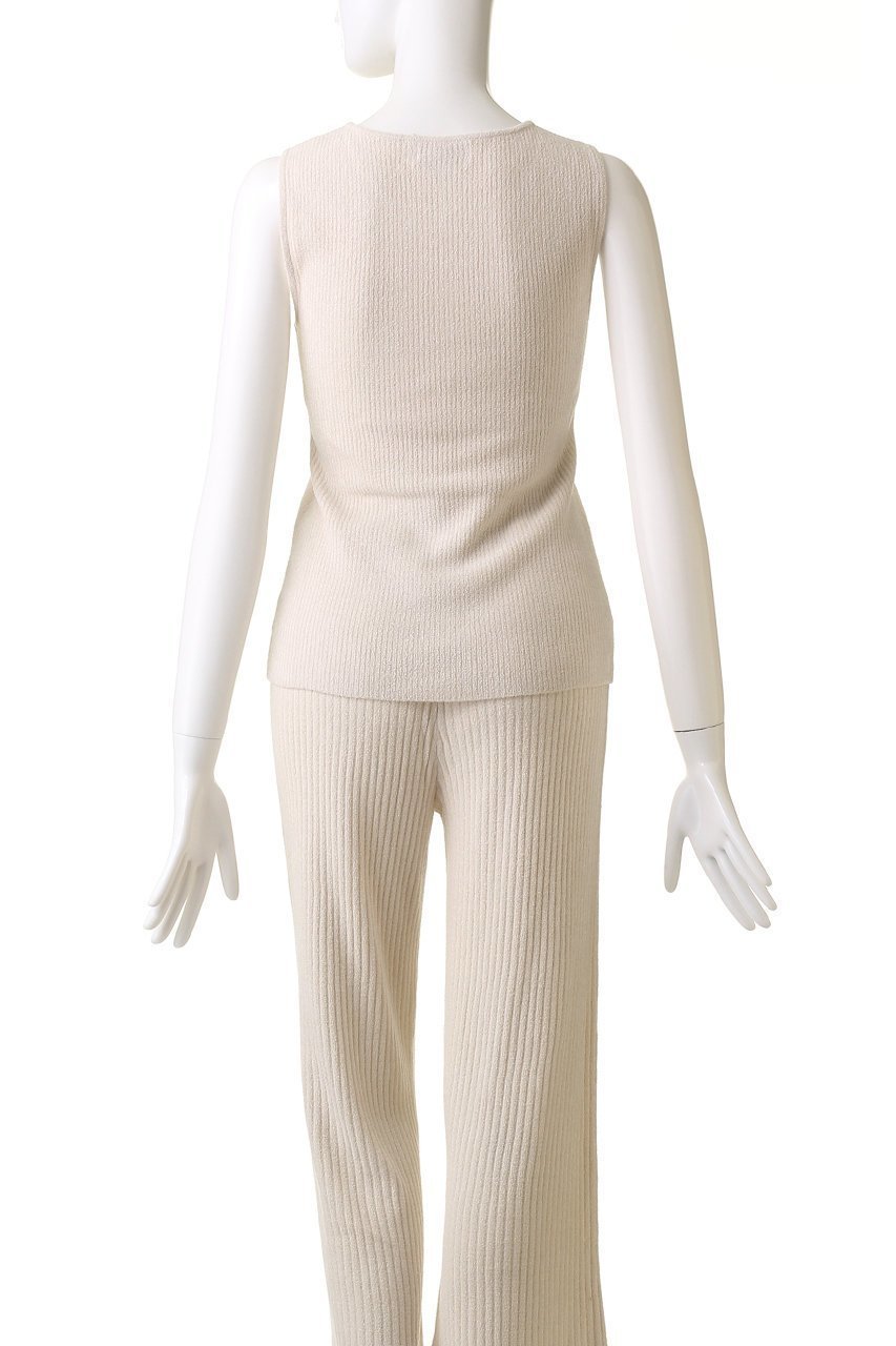 【ベアフット ドリームズ/BAREFOOT DREAMS】のコージーシックウルトラライト リブタンクトップ 人気、トレンドファッション・服の通販 founy(ファニー) ファッション Fashion レディースファッション Fashion for Women トップス・カットソー Cut & Sew Tops キャミソール&ノースリーブ Camisoles & Sleeveless Tops シャツ・ブラウス・オフィスカジュアル Elegant Blouses & Button-Ups ロングTシャツ・Tシャツ Longline T-Shirts & Tees カットソー・ベーシックTシャツ Cut-and-Sewn Tops / Stretch Tees & Basics インナー Innerwear キャミソール Camisole, Spaghetti Strap Top タンク Tank Top, Sleeveless Top 定番 Standard, Basic Item other-4|ID: prp329100003921302 ipo3291000000032835667