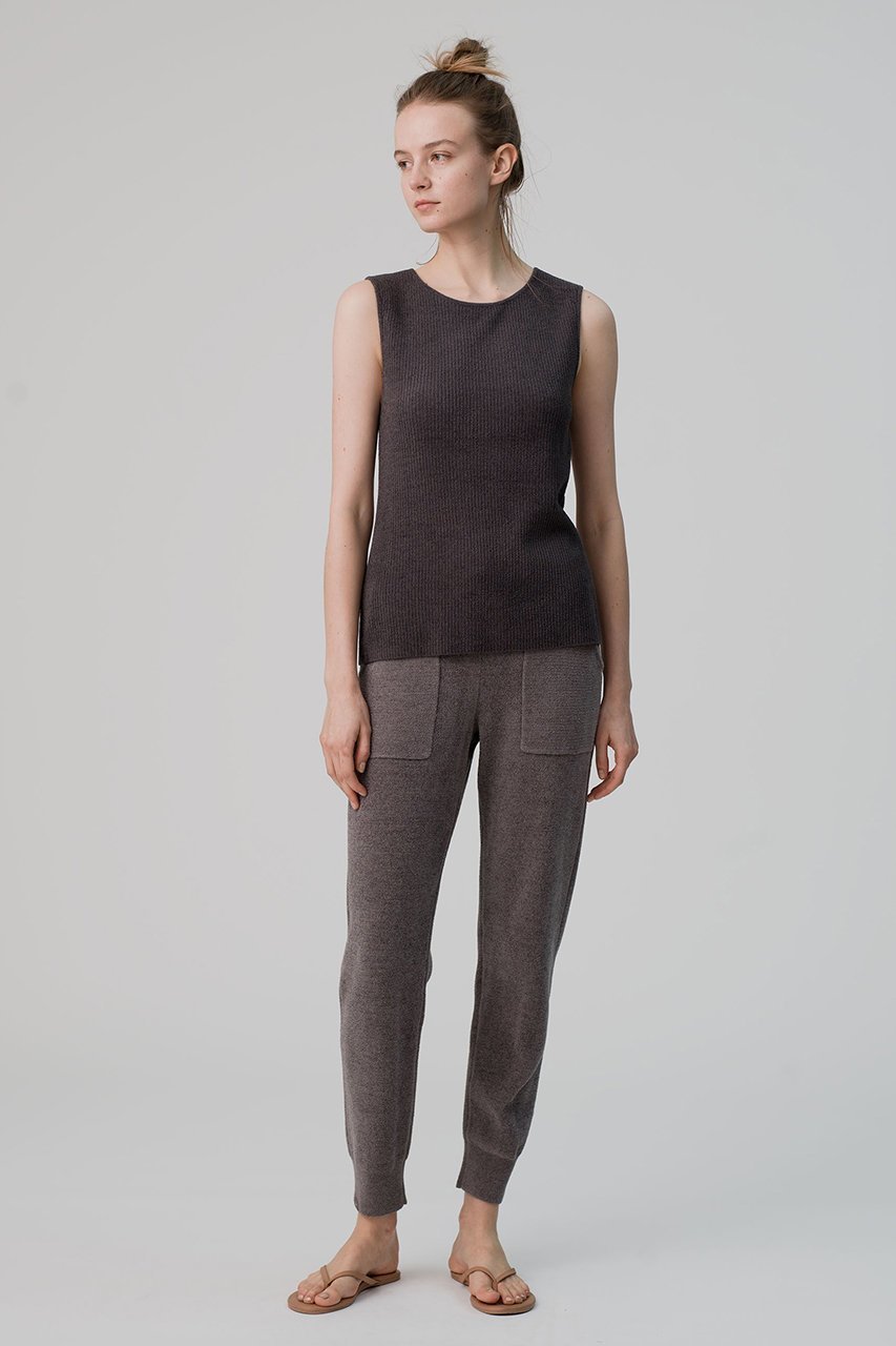 【ベアフット ドリームズ/BAREFOOT DREAMS】のコージーシックウルトラライト リブタンクトップ 人気、トレンドファッション・服の通販 founy(ファニー) ファッション Fashion レディースファッション Fashion for Women トップス・カットソー Cut & Sew Tops キャミソール&ノースリーブ Camisoles & Sleeveless Tops シャツ・ブラウス・オフィスカジュアル Elegant Blouses & Button-Ups ロングTシャツ・Tシャツ Longline T-Shirts & Tees カットソー・ベーシックTシャツ Cut-and-Sewn Tops / Stretch Tees & Basics インナー Innerwear キャミソール Camisole, Spaghetti Strap Top タンク Tank Top, Sleeveless Top 定番 Standard, Basic Item other-6|ID: prp329100003921302 ipo3291000000032835680