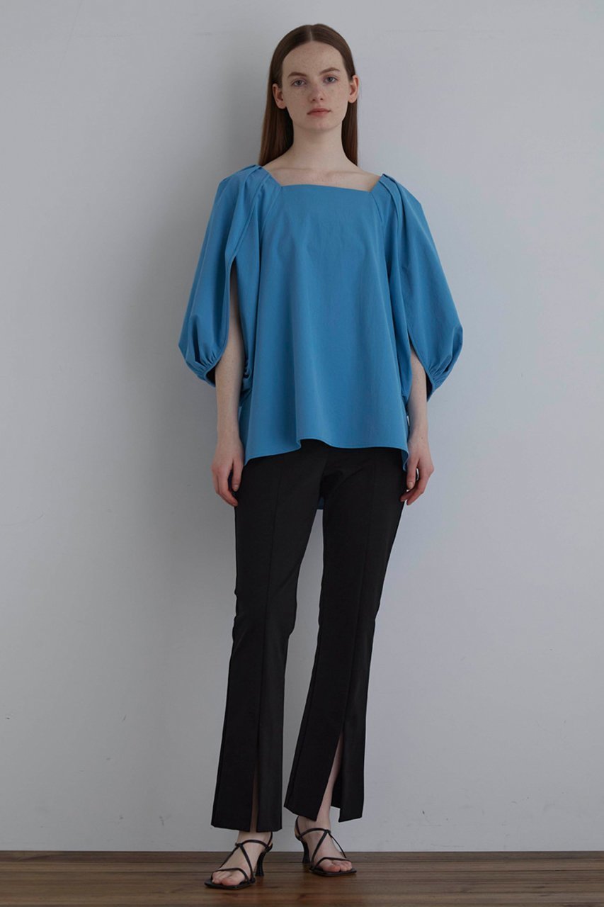 【ル フィル/LE PHIL】のドライストレッチペタルスリーブブラウス 人気、トレンドファッション・服の通販 founy(ファニー) 　ファッション　Fashion　レディースファッション　Fashion for Women　トップス・カットソー　Cut & Sew Tops　シャツ・ブラウス・オフィスカジュアル　Elegant Blouses & Button-Ups　ショート　Short, Short Length　シンプル　Simple, Minimal　スクエア　Square, Square Shape　ストレッチ　Stretch, Stretchy Fabric　スリット　Slit, Slit Detail　スリーブ　Sleeve, Long Sleeve / Short Sleeve　ツイル　Twist, Twisted Detail　デコルテ　Décolleté, Neckline　フェミニン　Feminine, Girly　吸水　Absorbent, Quick-Dry　夏　Summer　other-5|ID: prp329100003921340 ipo3291000000035476676