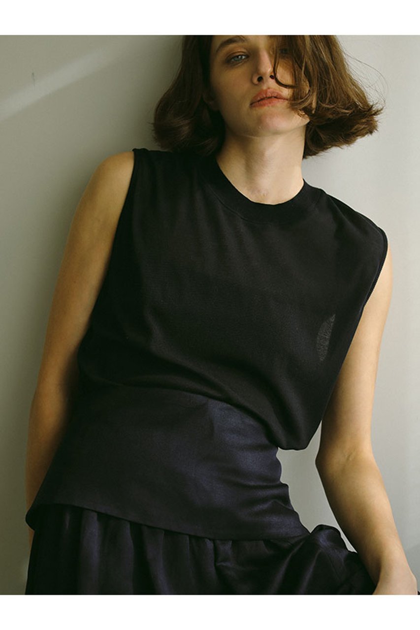 【エトレトウキョウ/ETRE TOKYO】のノースリーブシアープルオーバー インテリア・キッズ・メンズ・レディースファッション・服の通販 founy(ファニー) ファッション Fashion レディースファッション Fashion for Women トップス・カットソー Cut & Sew Tops キャミソール&ノースリーブ Camisoles & Sleeveless Tops シャツ・ブラウス・オフィスカジュアル Elegant Blouses & Button-Ups ロングTシャツ・Tシャツ Longline T-Shirts & Tees カジュアルプルオーバー・ニットトップス Pullovers & Knit Tops / Casual Pullovers カットソー・ベーシックTシャツ Cut-and-Sewn Tops / Stretch Tees & Basics キャミソール Camisole, Spaghetti Strap Top タンク Tank Top, Sleeveless Top トレンド Trend, Trending Now ドッキング Docking, Mixed Material リラックス Relax, Relaxed Fit ネイビー|ID: prp329100003922304 ipo3291000000035935488