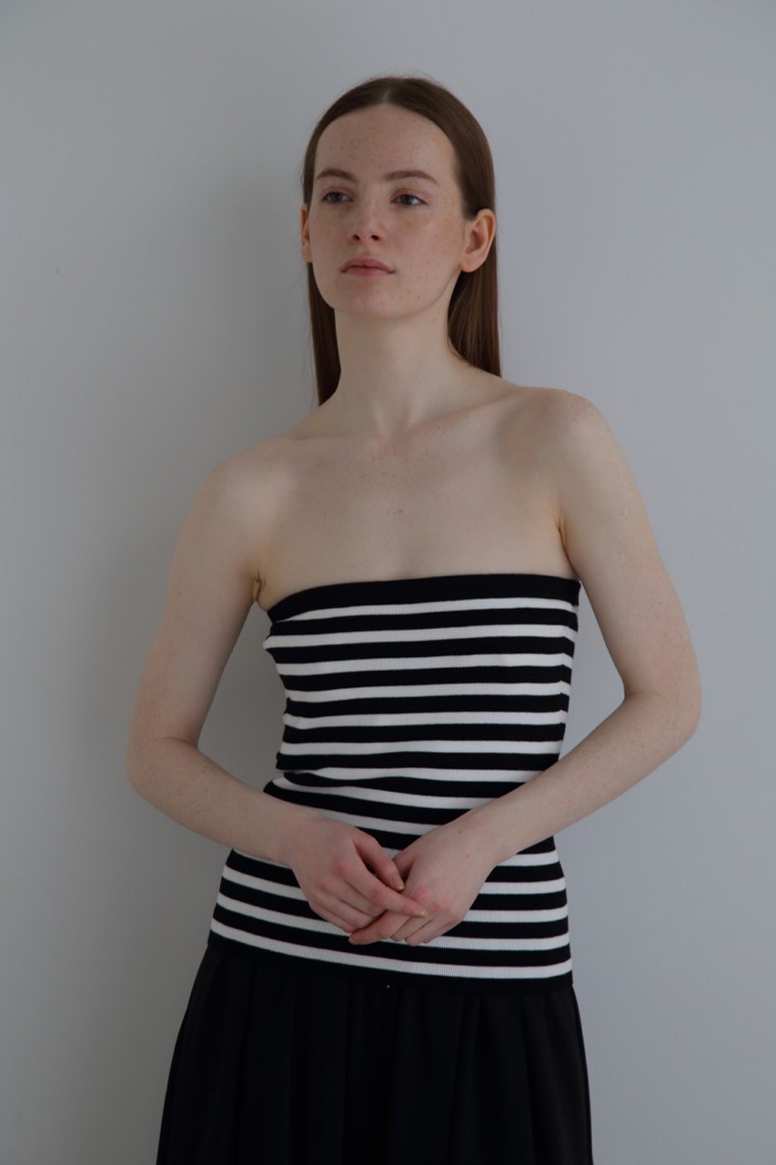 【ル フィル/LE PHIL】のニットビスチェ 人気、トレンドファッション・服の通販 founy(ファニー) 　ファッション　Fashion　レディースファッション　Fashion for Women　トップス・カットソー　Cut & Sew Tops　ニット　Knit Tops & Sweaters　キャミソール&ノースリーブ　Camisoles & Sleeveless Tops　シャツ・ブラウス・オフィスカジュアル　Elegant Blouses & Button-Ups　ロングTシャツ・Tシャツ　Longline T-Shirts & Tees　カットソー・ベーシックTシャツ　Cut-and-Sewn Tops / Stretch Tees & Basics　ビスチェ　Bustiers & Corset Tops / Layered Bustier Style　おすすめ　Recommended / Our Picks　インナー　Innerwear　キャミソール　Camisole, Spaghetti Strap Top　シンプル　Simple, Minimal　ジャケット　Jacket, Outerwear　ストレッチ　Stretch, Stretchy Fabric　タンク　Tank Top, Sleeveless Top　ビスチェ　Bustier, Corset Top　other-3|ID: prp329100003922309 ipo3291000000032898924