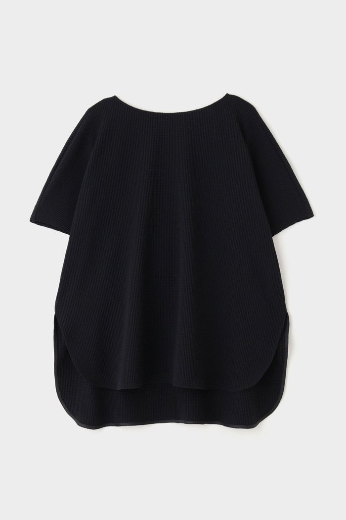 【ル フィル/LE PHIL】のテックワッフルトップス インテリア・キッズ・メンズ・レディースファッション・服の通販 founy(ファニー) https://founy.com/ ファッション Fashion レディースファッション Fashion for Women トップス・カットソー Cut & Sew Tops シャツ・ブラウス・オフィスカジュアル Elegant Blouses & Button-Ups ロングTシャツ・Tシャツ Longline T-Shirts & Tees カットソー・ベーシックTシャツ Cut-and-Sewn Tops / Stretch Tees & Basics ショート Short, Short Length スリット Slit, Slit Detail スリーブ Sleeve, Long Sleeve / Short Sleeve パターン Pattern, Design Print ワッフル Waffle, Waffle Knit |ID: prp329100003922310 ipo3291000000032835780