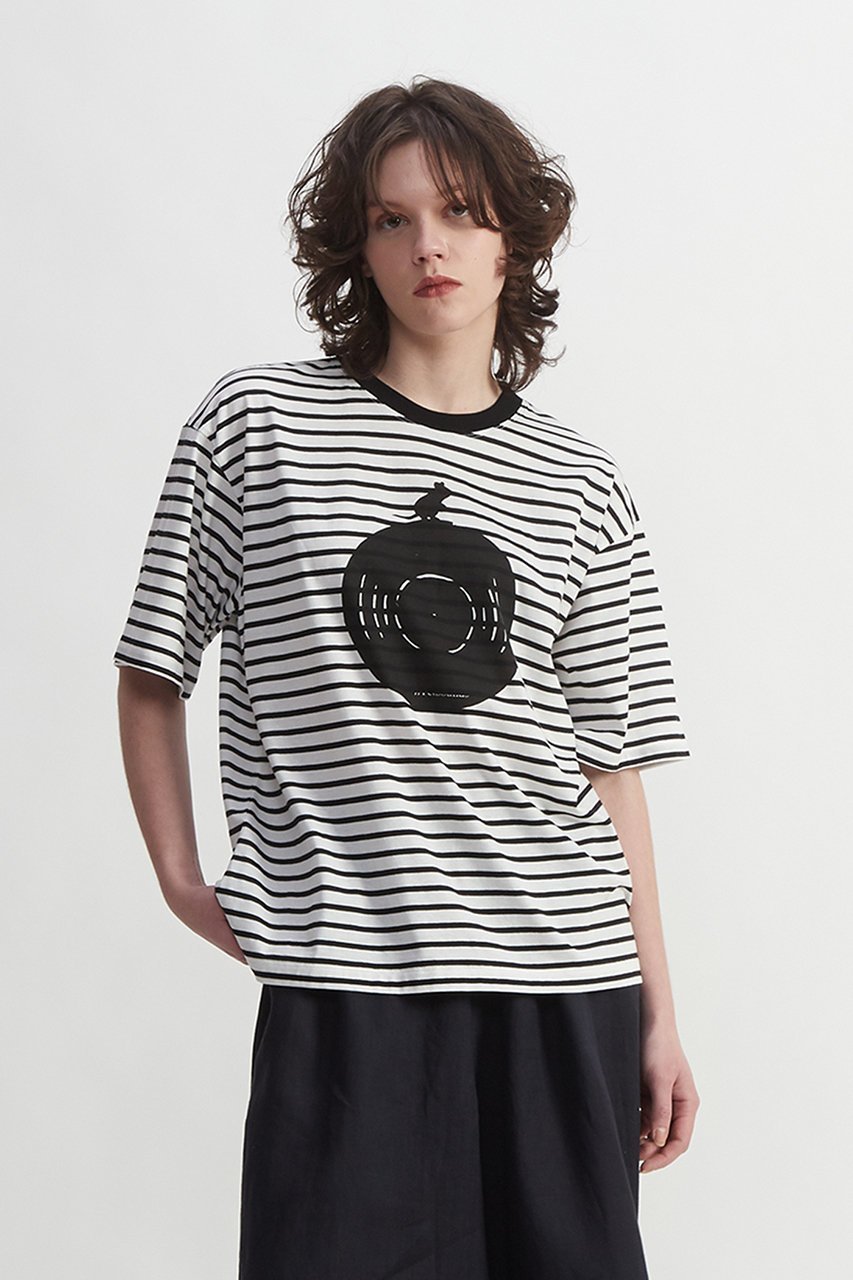 【プレインピープル/PLAIN PEOPLE】のアニマル柄プリント半袖Tシャツ インテリア・キッズ・メンズ・レディースファッション・服の通販 founy(ファニー) 　ファッション　Fashion　レディースファッション　Fashion for Women　トップス・カットソー　Cut & Sew Tops　シャツ・ブラウス・オフィスカジュアル　Elegant Blouses & Button-Ups　ロングTシャツ・Tシャツ　Longline T-Shirts & Tees　カットソー・ベーシックTシャツ　Cut-and-Sewn Tops / Stretch Tees & Basics　アクセサリー　Fashion Accessories　アニマル　Animal Print　カーディガン　Cardigan, Knitwear　ショート　Short, Short Length　シンプル　Simple, Minimal　ジャケット　Jacket, Outerwear　スリーブ　Sleeve, Long Sleeve / Short Sleeve　プリント　Print, Printed Pattern　メンズ　Men's, Menswear　半袖　Short Sleeve, Half Sleeve　ボーダー(レコード盤とねずみ)|ID: prp329100003922371 ipo3291000000032885523