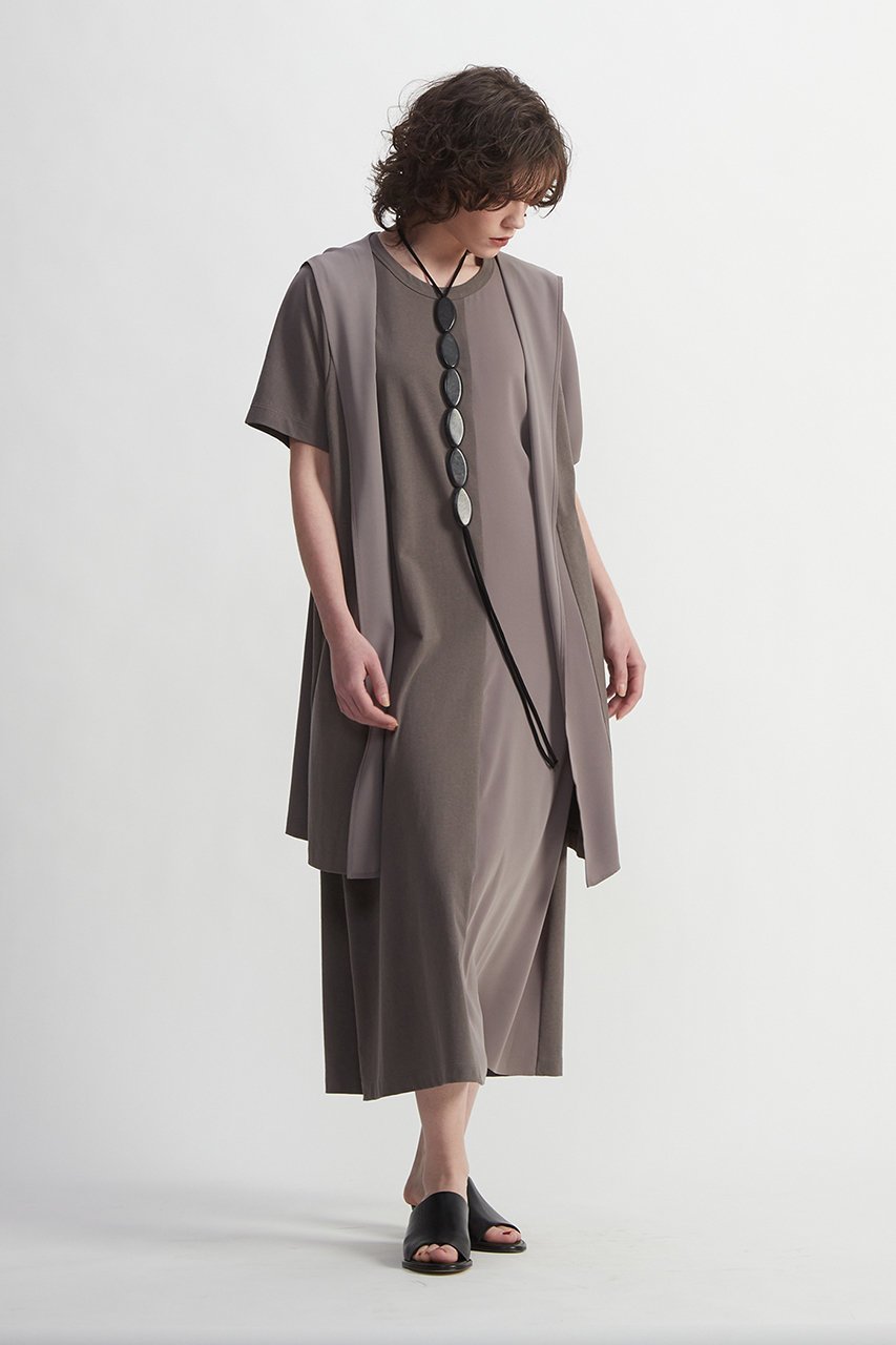 【プレインピープル/PLAIN PEOPLE】のヴィンテージレアルツイスト×サテンジレ インテリア・キッズ・メンズ・レディースファッション・服の通販 founy(ファニー) 　ファッション　Fashion　レディースファッション　Fashion for Women　アウター　Coat / Outerwear Collection　レディースジャケット・軽アウター　Jackets　おすすめ　Recommended / Our Picks　サテン　Satin, Glossy Fabric　ジャケット　Jacket, Outerwear　ツイル　Twist, Twisted Detail　ドッキング　Docking, Mixed Material　ベスト　Vest, Waistcoat　軽量　Lightweight, Ultra Light　モカ|ID: prp329100003922379 ipo3291000000032955025