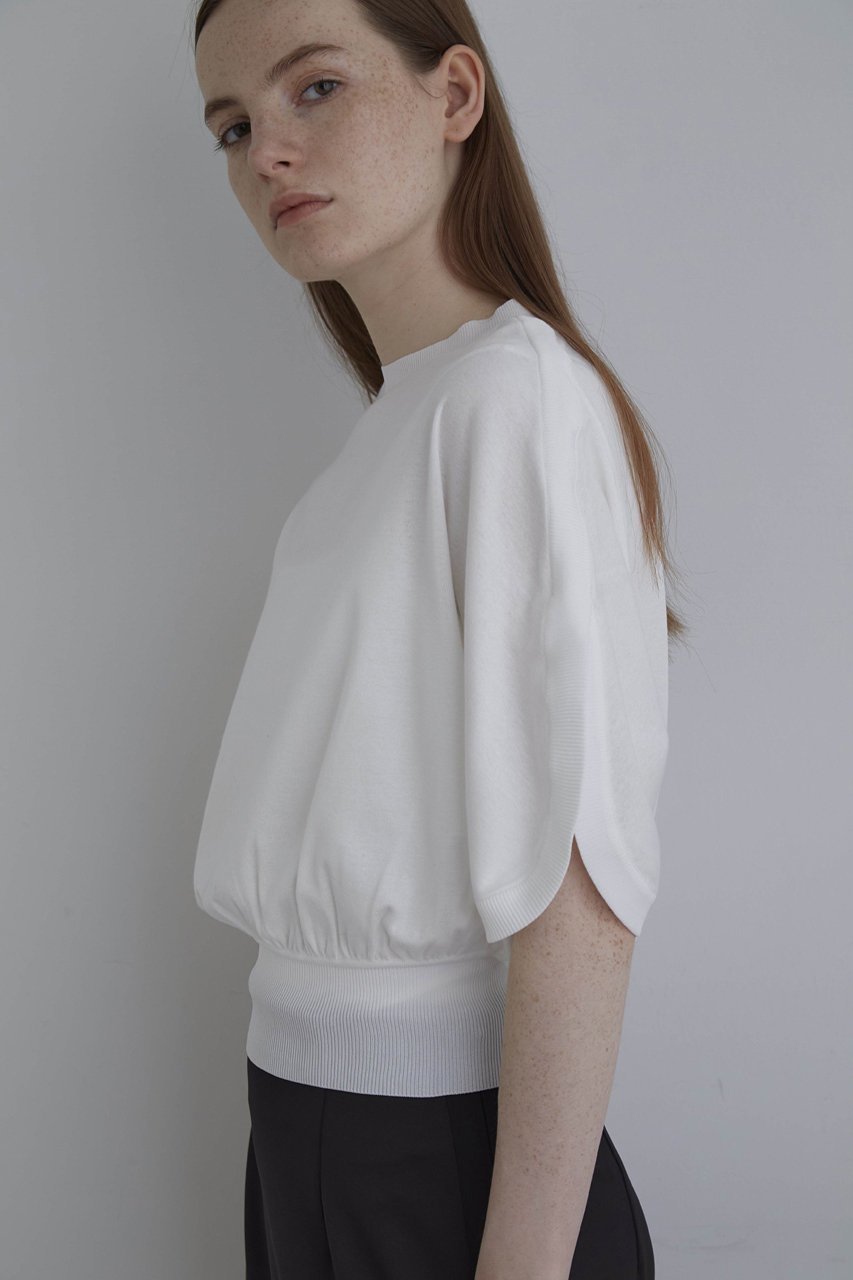 【ル フィル/LE PHIL】のガスコットンプルオーバー 人気、トレンドファッション・服の通販 founy(ファニー) 　ファッション　Fashion　レディースファッション　Fashion for Women　トップス・カットソー　Cut & Sew Tops　シャツ・ブラウス・オフィスカジュアル　Elegant Blouses & Button-Ups　ロングTシャツ・Tシャツ　Longline T-Shirts & Tees　カジュアルプルオーバー・ニットトップス　Pullovers & Knit Tops / Casual Pullovers　カットソー・ベーシックTシャツ　Cut-and-Sewn Tops / Stretch Tees & Basics　なめらか　Smooth, Silky Texture　ショート　Short, Short Length　スリット　Slit, Slit Detail　スリーブ　Sleeve, Long Sleeve / Short Sleeve　半袖　Short Sleeve, Half Sleeve　other-7|ID: prp329100003923375 ipo3291000000032841313