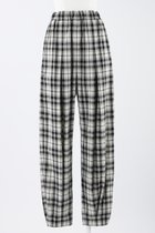 【エンフォルド/ENFOLD】のクラシカルチェック ドレープテーパード TR/トラウザー・パンツ ブラック|ID: prp329100003925746 ipo3291000000036751334