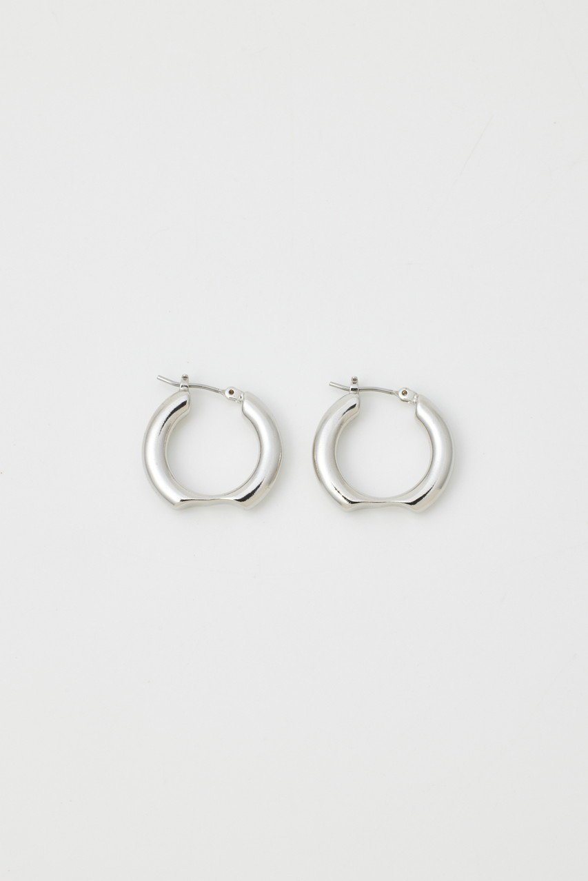 【エンフォルド/ENFOLD】のWave フープピアス インテリア・キッズ・メンズ・レディースファッション・服の通販 founy(ファニー) ファッション Fashion レディースファッション Fashion for Women ジュエリー Jewelry ファッションリング Fashion Rings イヤリング・フープ・ドロップタイプ Hoop, Drop & Clip Earrings アクセサリー Fashion Accessories イヤリング Earrings フープ Hoop, Hoop Earrings 今季 This Season, Current Season 夏 Summer シルバー|ID: prp329100003925762 ipo3291000000036026875