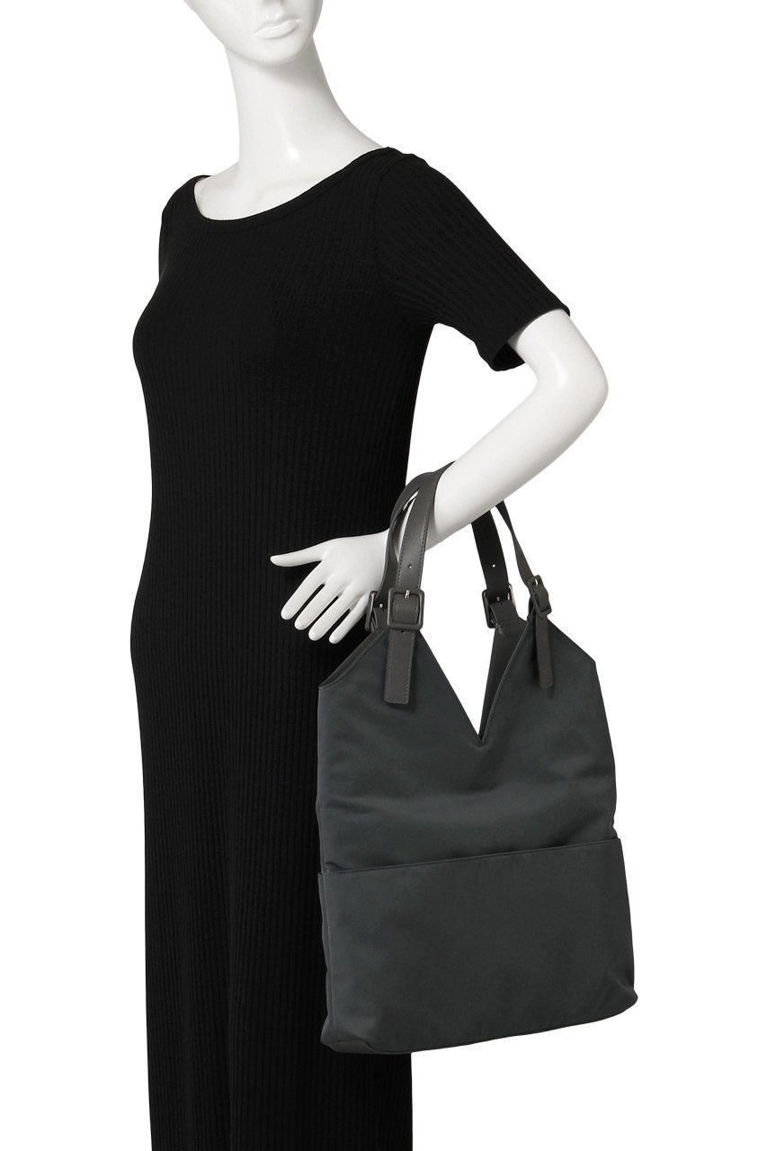 【リムアーク/RIM.ARK】のV-cutting canvas tote bag/トートバッグ 人気、トレンドファッション・服の通販 founy(ファニー) 　ファッション　Fashion　レディースファッション　WOMEN　バッグ　Bag　クラッチ　Clutch　other-3|ID: prp329100003925802 ipo3291000000032376689