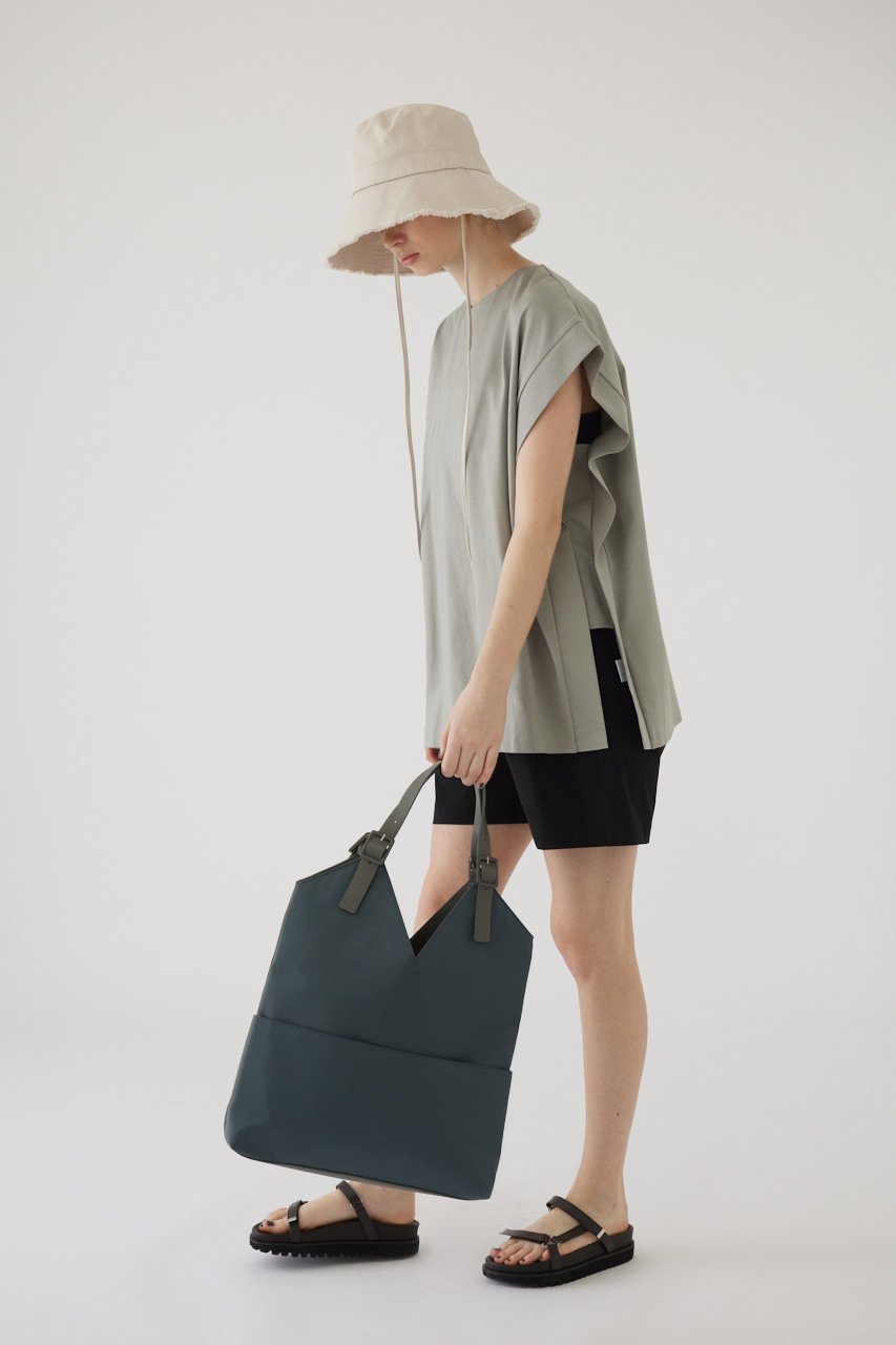【リムアーク/RIM.ARK】のV-cutting canvas tote bag/トートバッグ 人気、トレンドファッション・服の通販 founy(ファニー) 　ファッション　Fashion　レディースファッション　WOMEN　バッグ　Bag　クラッチ　Clutch　other-8|ID: prp329100003925802 ipo3291000000032376694