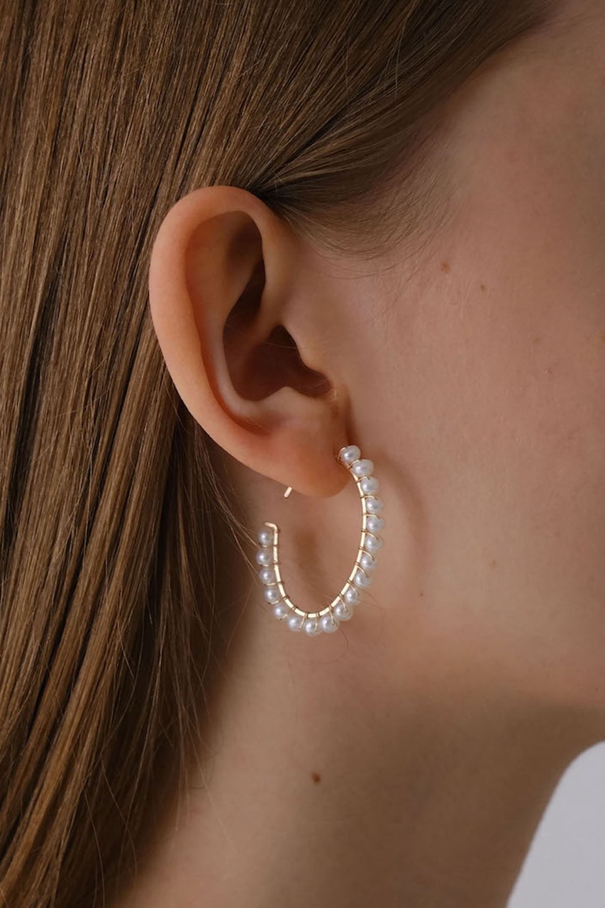 【ナチュラリジュエリ/NATURALI JEWELRY】のオーバルパール 巻きフープピアス M 人気、トレンドファッション・服の通販 founy(ファニー) 　ファッション　Fashion　レディースファッション　Fashion for Women　ジュエリー　Jewelry　ファッションリング　Fashion Rings　イヤリング・フープ・ドロップタイプ　Hoop, Drop & Clip Earrings　イヤリング　Earrings　オーバル　Oval Design　パール　Pearl, Pearl Accent　フェイス　Face, Facial Design　フープ　Hoop, Hoop Earrings　ワンポイント　One Point, Statement Accent　other-6|ID: prp329100003927801 ipo3291000000035612497