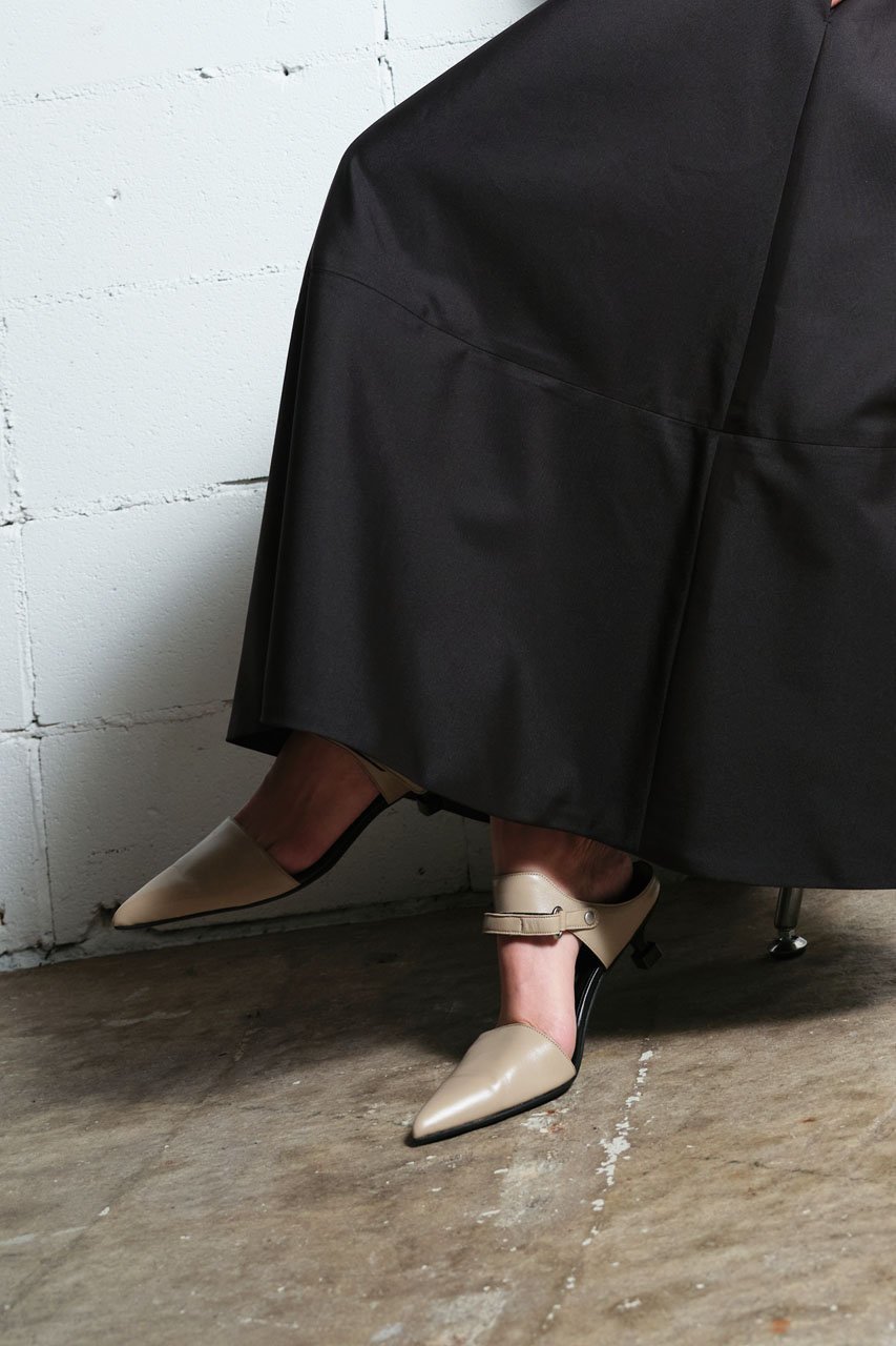 【ピアッカセッテ/ph7+】のポインテッドトゥサンダル 人気、トレンドファッション・服の通販 founy(ファニー) 　ファッション　Fashion　レディースファッション　Fashion for Women　サンダル　Sandals, Summer Shoes　スマート　Smart, Elegant　ソックス　Socks, Hosiery　ミュール　Mule, Backless Shoes　エレガント 上品　Elegant　other-2|ID: prp329100003927822 ipo3291000000035662956