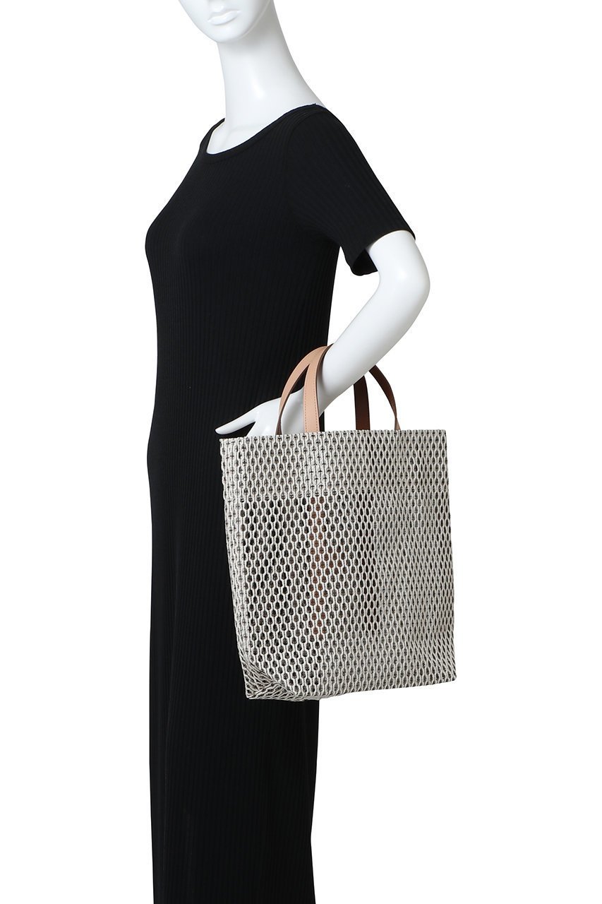 【メアリ オル ターナ/MARY AL TERNA】のGAP メッシュトートバッグ M 人気、トレンドファッション・服の通販 founy(ファニー) 　ファッション　Fashion　レディースファッション　Fashion for Women　バッグ　Bags　ポケット　Pocket, Pocket Detail　メッシュ　Mesh, Net Fabric　エレガント 上品　Elegant　夏　Summer　春　Spring　S/S・春夏　SS, Spring/Summer, Warm Season　other-2|ID: prp329100003934356 ipo3291000000032781935