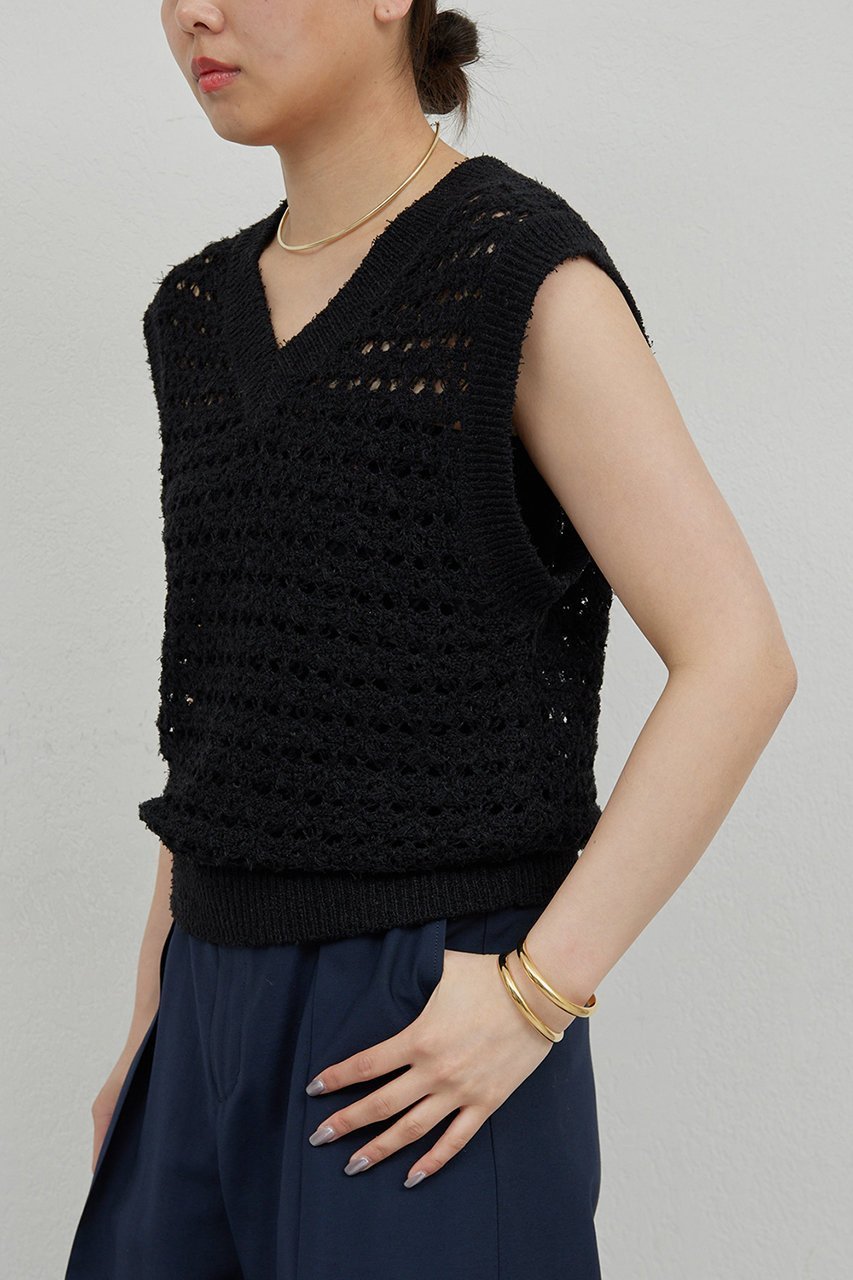 【ガリャルダガランテ/GALLARDAGALANTE】の透かし編みニットベスト 人気、トレンドファッション・服の通販 founy(ファニー) 　ファッション　Fashion　レディースファッション　WOMEN　トップス・カットソー　Tops/Tshirt　ニット　Knit Tops　ベスト/ジレ　Gilets/Vests　プルオーバー　Pullover　インナー　Inner　ベスト　Vest　ボトム　Bottom　NEW・新作・新着・新入荷　New Arrivals　透かし　Watermark　other-6|ID: prp329100003940345 ipo3291000000031961324