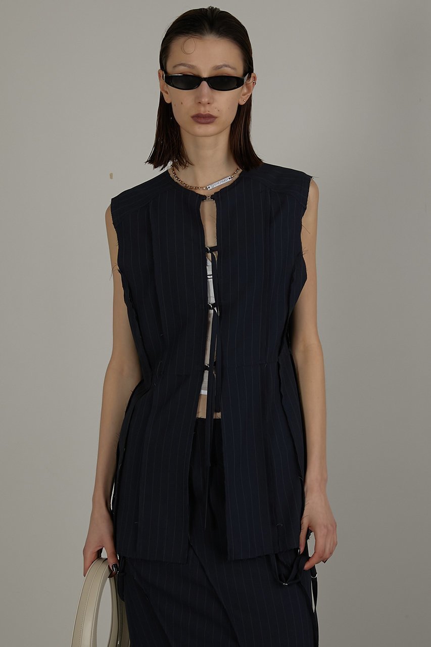 【プランク プロジェクト/PRANK PROJECT】のクロスカットオフ2WAYノースリーブトップ / Cross Cut-off 2WAY Sleeveless Top 人気、トレンドファッション・服の通販 founy(ファニー) 　ファッション　Fashion　レディースファッション　Fashion for Women　トップス・カットソー　Cut & Sew Tops　キャミソール&ノースリーブ　Camisoles & Sleeveless Tops　シャツ・ブラウス・オフィスカジュアル　Elegant Blouses & Button-Ups　おすすめ　Recommended / Our Picks　とろみ　Fluid, Flowy Fabric　カットオフ　Cut-Off Design　サテン　Satin, Glossy Fabric　ストレッチ　Stretch, Stretchy Fabric　スリット　Slit, Slit Detail　スーツ　Suit, Formalwear　ドレープ　Drape, Draping Fabric　ノースリーブ　Sleeveless, No-Sleeve　メランジ　Melange, Mixed Yarn　ワッシャー　Washer, Crinkled Finish　エレガント 上品　Elegant　other-7|ID: prp329100003942432 ipo3291000000032910290