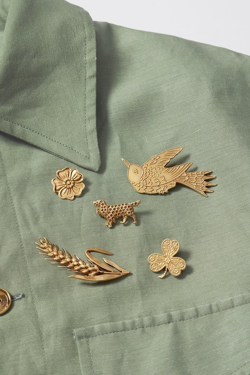 【アロー/aLORS】のVeste avec broches Demeter feminine 人気、トレンドファッション・服の通販 founy(ファニー) 　ファッション　Fashion　レディースファッション　Fashion for Women　アウター　Coat / Outerwear Collection　レディースジャケット・軽アウター　Jackets　イタリア　Italy　春　Spring　コレクション　Collection, Seasonal Line　ジャケット　Jacket, Outerwear　ネップ　Nepp, Slub Yarn　リネン　Linen, Linen Fabric　2022年　2022　2022-2023秋冬・A/W　Autumn/Winter 2022–23 AW22–23　おすすめ　Recommended / Our Picks　犬　Dog　other-4|ID: prp329100003948472 ipo3291000000032956170