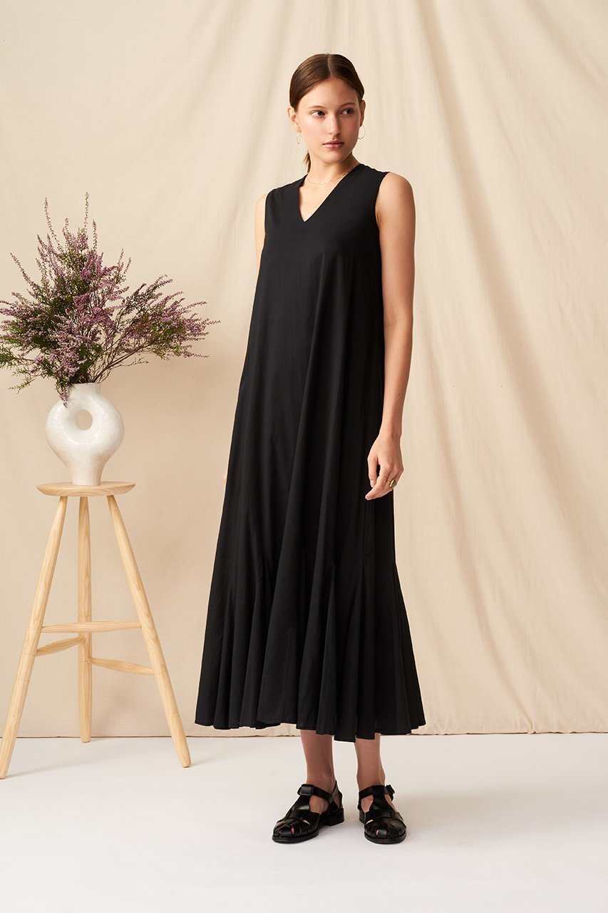 【マリハ/MARIHA】の夏の月影のドレス ノースリーブ 人気、トレンドファッション・服の通販 founy(ファニー) 　ファッション　Fashion　レディースファッション　Fashion for Women　ワンピース　Dresses　フォーマル・パーティードレス・結婚式用ドレス　Elegant & Casual Dresses　チュニック　Tunic Tops & Dresses　チュニック　Tunic, Long Top　ドレス　Dress, One-Piece　ノースリーブ　Sleeveless, No-Sleeve　リラックス　Relax, Relaxed Fit　ロング　Long, Long-Length　夏　Summer　other-6|ID: prp329100003953507 ipo3291000000032863596