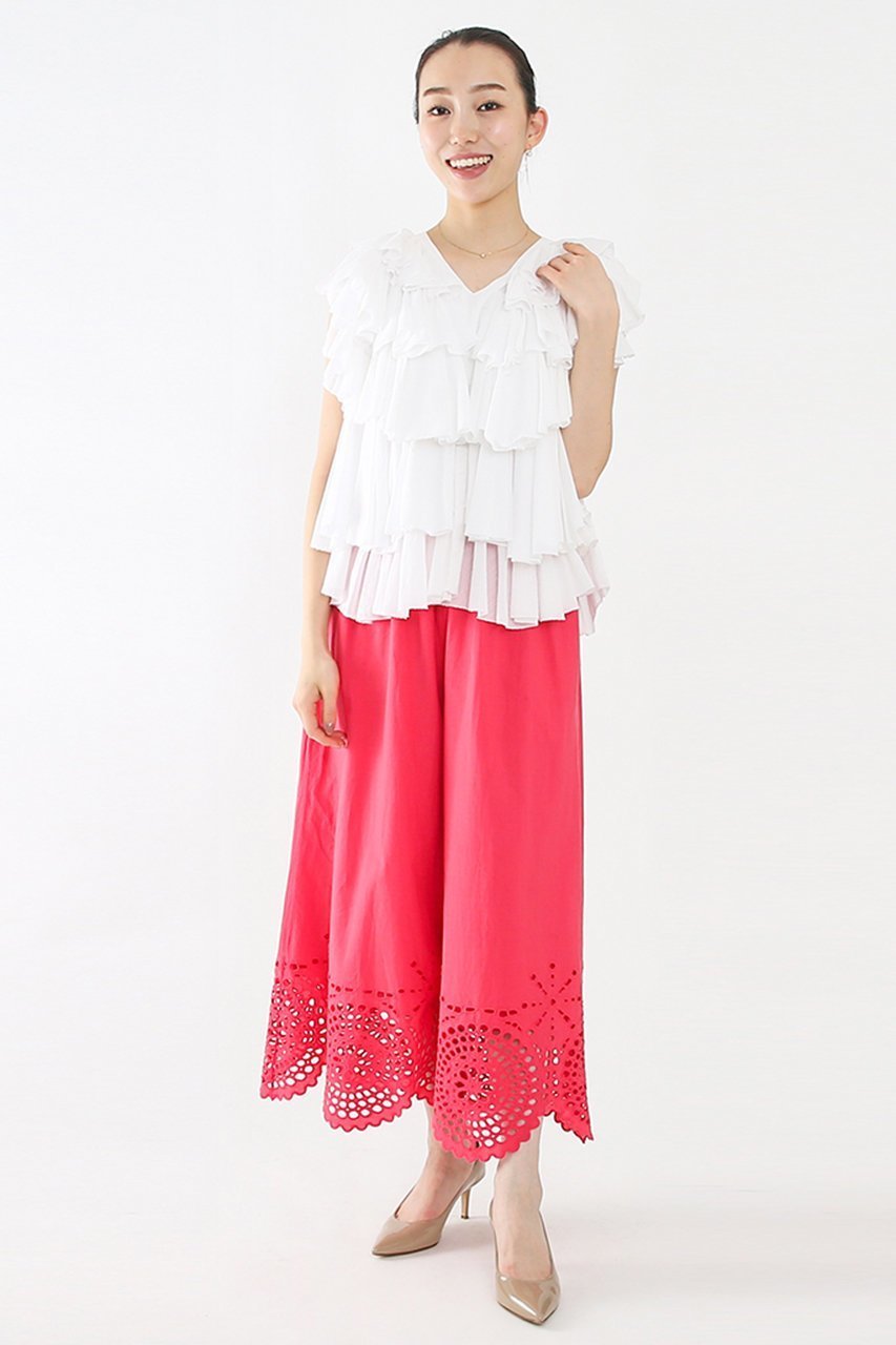 【アユーシ/AAYUSHI】のカットワーク刺しゅうイージーパンツ 人気、トレンドファッション・服の通販 founy(ファニー) 　ファッション　Fashion　レディースファッション　WOMEN　パンツ　Pants　ギャザー　Gather　スカラップ　Scalloped　セットアップ　Set Up　ヘムライン　Hemline　ポケット　Pocket　ワーク　Work　エレガント 上品　Elegant　定番　Standard　other-5|ID: prp329100003953509 ipo3291000000031323868