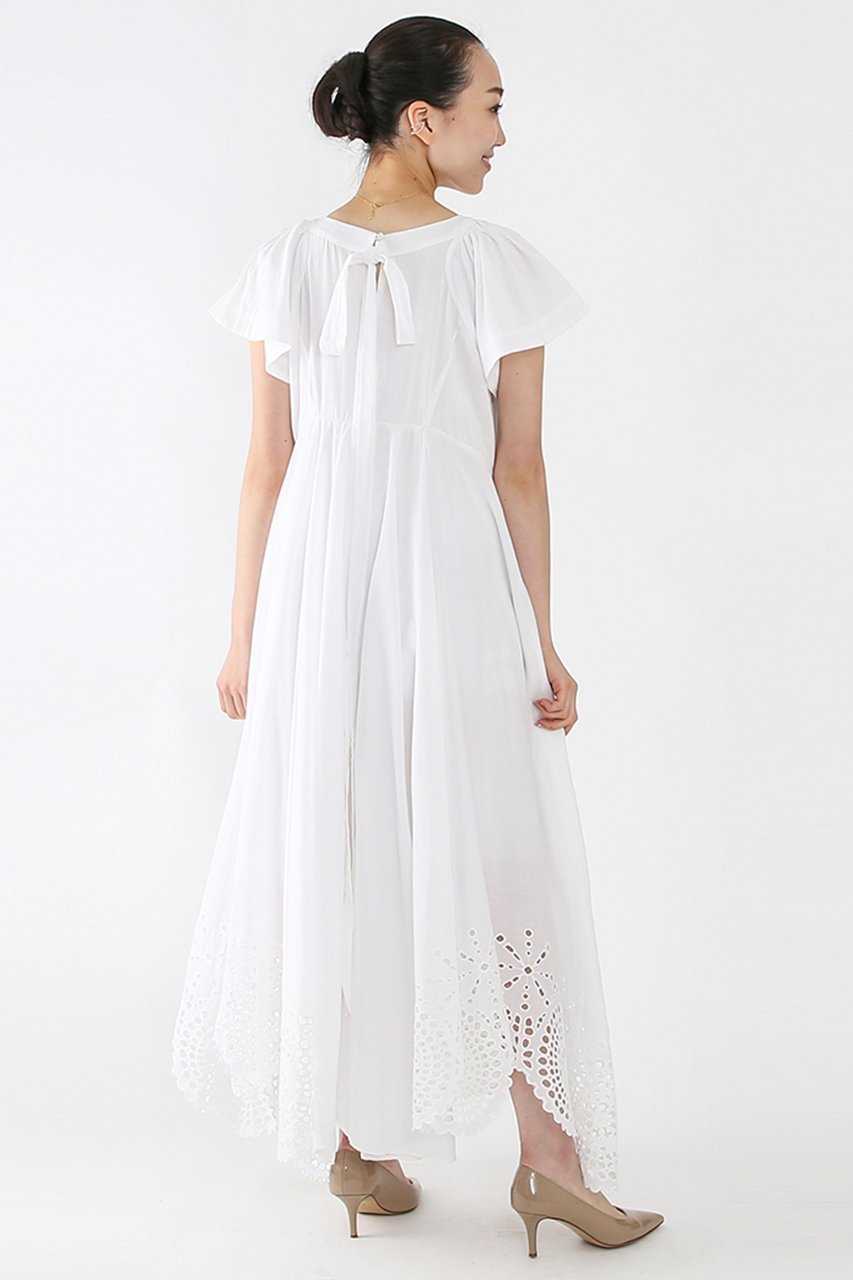 【アユーシ/AAYUSHI】のカットワーク刺しゅうワンピース 人気、トレンドファッション・服の通販 founy(ファニー) 　ファッション　Fashion　レディースファッション　WOMEN　ワンピース　Dress　チュニック　Tunic　エレガント 上品　Elegant　ギャザー　Gather　スカラップ　Scalloped　チュニック　Tunic　ポケット　Pocket　マキシ　Maxi　リボン　Ribbon　リラックス　Relax　ロング　Long　ワーク　Work　other-7|ID: prp329100003953511 ipo3291000000031324580