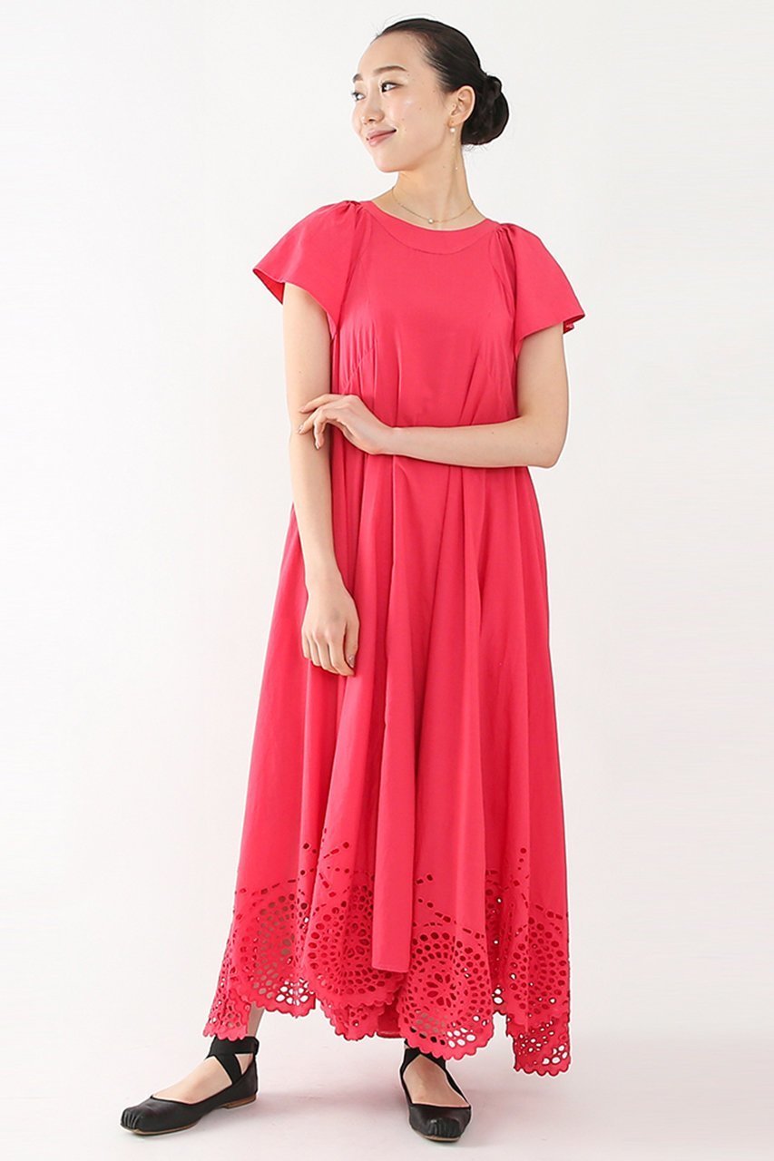 【アユーシ/AAYUSHI】のカットワーク刺しゅうワンピース 人気、トレンドファッション・服の通販 founy(ファニー) 　ファッション　Fashion　レディースファッション　Fashion for Women　ワンピース　Dresses　チュニック　Tunic Tops & Dresses　エレガント 上品　Elegant　ギャザー　Gathered, Ruffled　スカラップ　Scallop, Scalloped Edge　チュニック　Tunic, Long Top　ポケット　Pocket, Pocket Detail　マキシ　Maxi, Full Length　リボン　Ribbon, Bow　リラックス　Relax, Relaxed Fit　ロング　Long, Long-Length　ワーク　Workwear, Utility Style　other-2|ID: prp329100003953511 ipo3291000000032869955