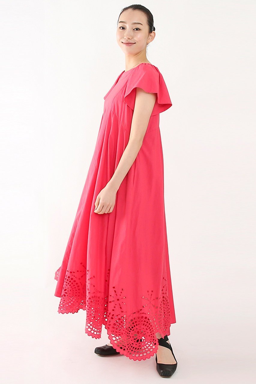 【アユーシ/AAYUSHI】のカットワーク刺しゅうワンピース 人気、トレンドファッション・服の通販 founy(ファニー) 　ファッション　Fashion　レディースファッション　Fashion for Women　ワンピース　Dresses　チュニック　Tunic Tops & Dresses　エレガント 上品　Elegant　ギャザー　Gathered, Ruffled　スカラップ　Scallop, Scalloped Edge　チュニック　Tunic, Long Top　ポケット　Pocket, Pocket Detail　マキシ　Maxi, Full Length　リボン　Ribbon, Bow　リラックス　Relax, Relaxed Fit　ロング　Long, Long-Length　ワーク　Workwear, Utility Style　other-3|ID: prp329100003953511 ipo3291000000032869961