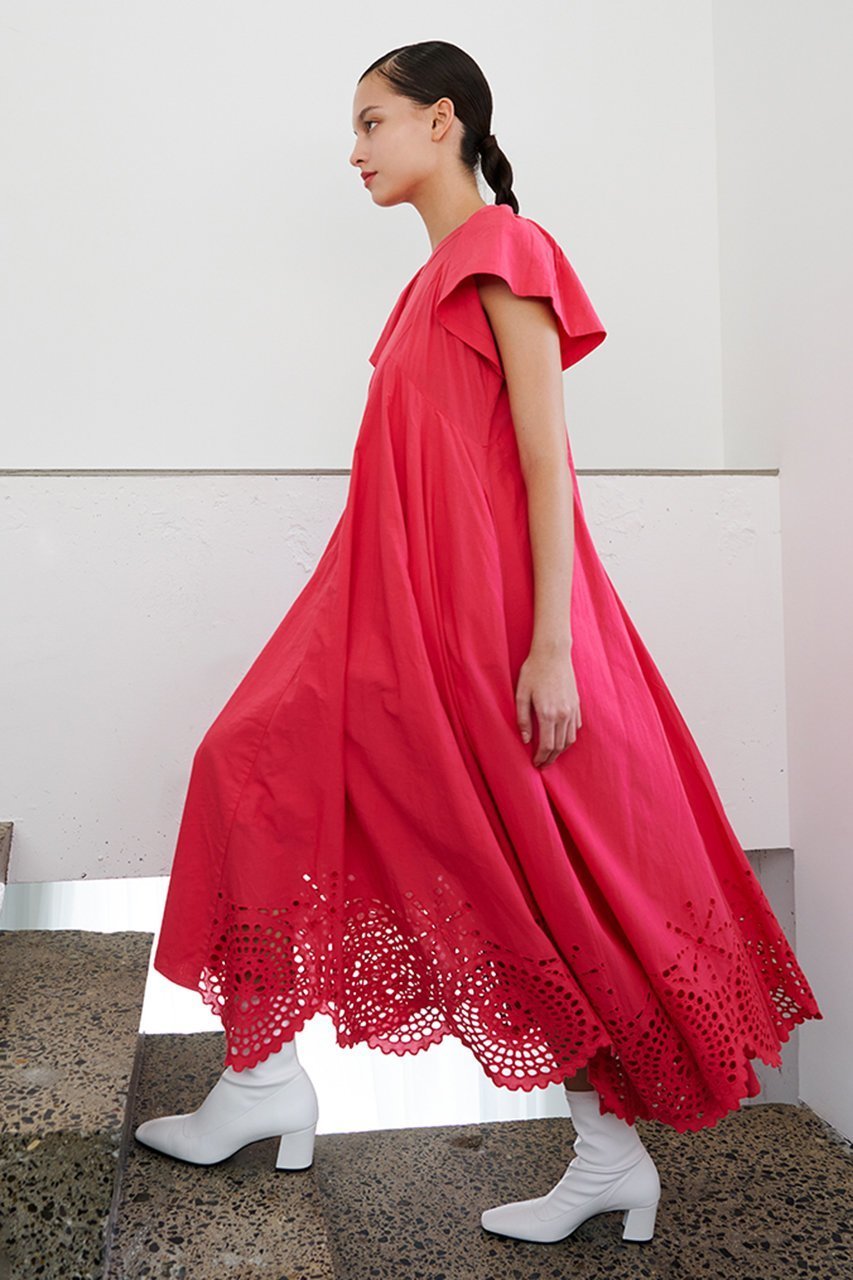 【アユーシ/AAYUSHI】のカットワーク刺しゅうワンピース 人気、トレンドファッション・服の通販 founy(ファニー) 　ファッション　Fashion　レディースファッション　Fashion for Women　ワンピース　Dresses　チュニック　Tunic Tops & Dresses　エレガント 上品　Elegant　ギャザー　Gathered, Ruffled　スカラップ　Scallop, Scalloped Edge　チュニック　Tunic, Long Top　ポケット　Pocket, Pocket Detail　マキシ　Maxi, Full Length　リボン　Ribbon, Bow　リラックス　Relax, Relaxed Fit　ロング　Long, Long-Length　ワーク　Workwear, Utility Style　other-8|ID: prp329100003953511 ipo3291000000032869989