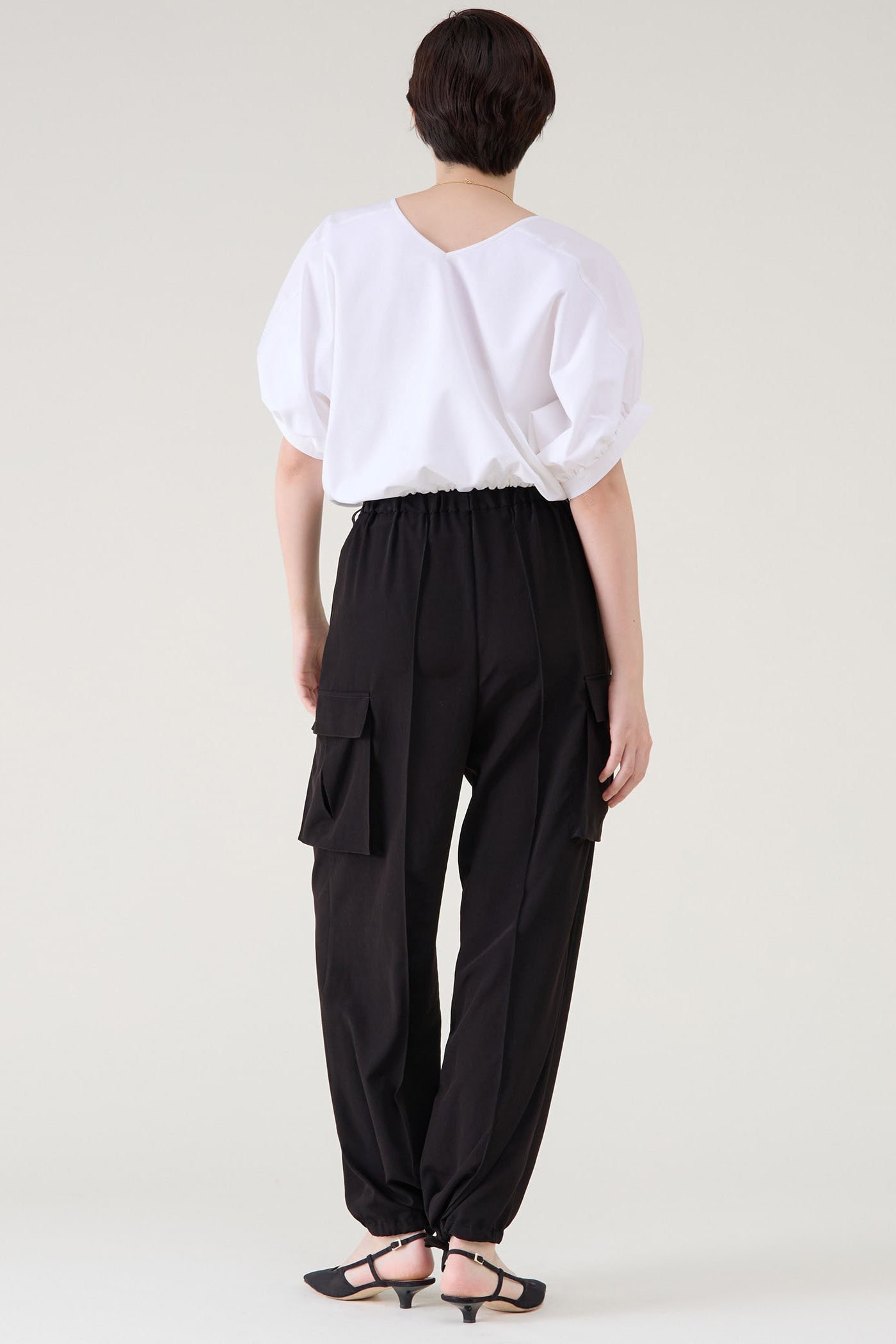 【マルティニーク/martinique】のカーゴパンツ 人気、トレンドファッション・服の通販 founy(ファニー) 　ファッション　Fashion　レディースファッション　Fashion for Women　パンツ　Pants & Trousers　おすすめ　Recommended / Our Picks　カーゴパンツ　Cargo Pants, Utility Pants　シンプル　Simple, Minimal　ジャケット　Jacket, Outerwear　エレガント 上品　Elegant　other-5|ID: prp329100003953528 ipo3291000000031803355