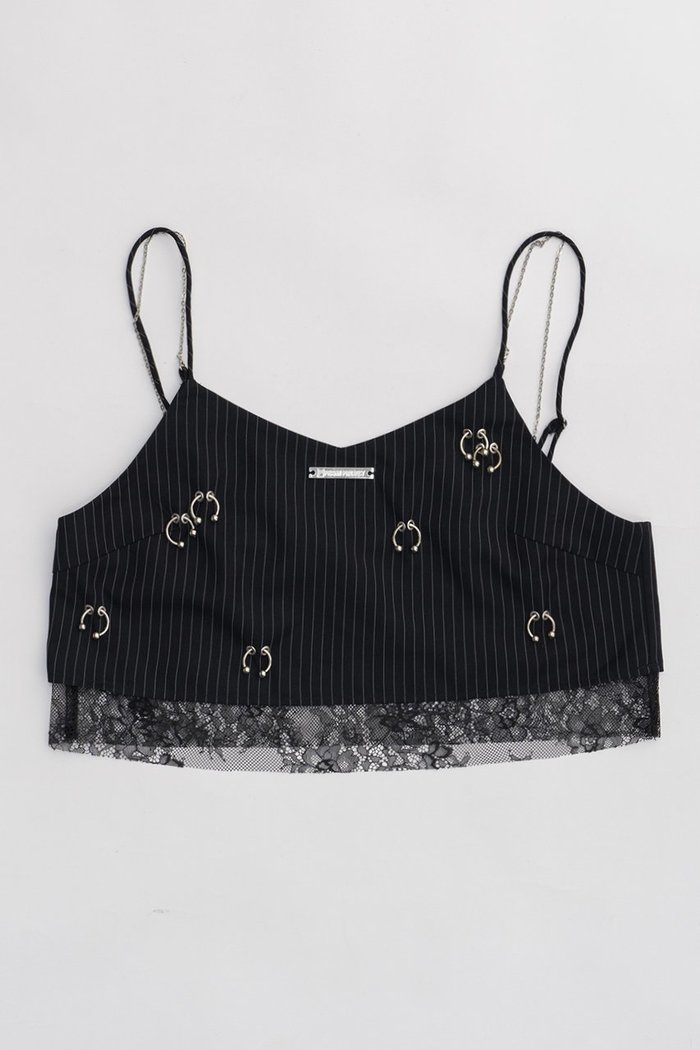 【プランク プロジェクト/PRANK PROJECT】のボディーピアスレイヤードブラトップ / Body Piercing Layered Bra Top インテリア・キッズ・メンズ・レディースファッション・服の通販 founy(ファニー) https://founy.com/ ファッション Fashion レディースファッション Fashion for Women トップス・カットソー Cut & Sew Tops キャミソール&ノースリーブ Camisoles & Sleeveless Tops シャツ・ブラウス・オフィスカジュアル Elegant Blouses & Button-Ups クール Cool, Chic サテン Satin, Glossy Fabric ストライプ Stripe, Striped Pattern タンク Tank Top, Sleeveless Top チェーン Chain, Chain Strap デニム Denim, Jeans Material ノースリーブ Sleeveless, No-Sleeve ラップ Wrap, Wrap Design ランダム Random, Irregular レース Lace, Lace Fabric ワイド Wide, Wide Fit |ID: prp329100003955069 ipo3291000000032909325