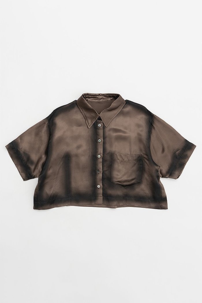 【プランク プロジェクト/PRANK PROJECT】のペイントサテンショートシャツ / Painted Satin Short Shirt インテリア・キッズ・メンズ・レディースファッション・服の通販 founy(ファニー) https://founy.com/ ファッション Fashion レディースファッション Fashion for Women トップス・カットソー Cut & Sew Tops シャツ・ブラウス・オフィスカジュアル Elegant Blouses & Button-Ups ロングTシャツ・Tシャツ Longline T-Shirts & Tees おすすめ Recommended / Our Picks サテン Satin, Glossy Fabric ショート Short, Short Length シルク Silk, 100% Silk スリーブ Sleeve, Long Sleeve / Short Sleeve マキシ Maxi, Full Length ワイド Wide, Wide Fit 夏 Summer |ID: prp329100003955088 ipo3291000000032909519