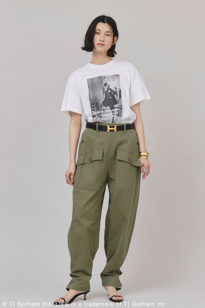 【カレンソロジー/Curensology】の【LIFE PICTURE COLLECTION】別注SLTシャツ(タテ) 人気、トレンドファッション・服の通販 founy(ファニー) 　ファッション　Fashion　レディースファッション　Fashion for Women　トップス・カットソー　Cut & Sew Tops　シャツ・ブラウス・オフィスカジュアル　Elegant Blouses & Button-Ups　ロングTシャツ・Tシャツ　Longline T-Shirts & Tees　カットソー・ベーシックTシャツ　Cut-and-Sewn Tops / Stretch Tees & Basics　おすすめ　Recommended / Our Picks　アクセサリー　Fashion Accessories　インナー　Innerwear　カットソー　Cut and Sewn Top　ショート　Short, Short Length　シンプル　Simple, Minimal　ジャケット　Jacket, Outerwear　スペシャル　Special, Limited Edition　スリーブ　Sleeve, Long Sleeve / Short Sleeve　フロント　Front, Front Design　プリント　Print, Printed Pattern　モノトーン　Monotone, Black and White　ロング　Long, Long-Length　別注　Limited Edition, Custom Order　夏　Summer　春　Spring　洗える　Machine Washable　other-6|ID: prp329100003956537 ipo3291000000033706749