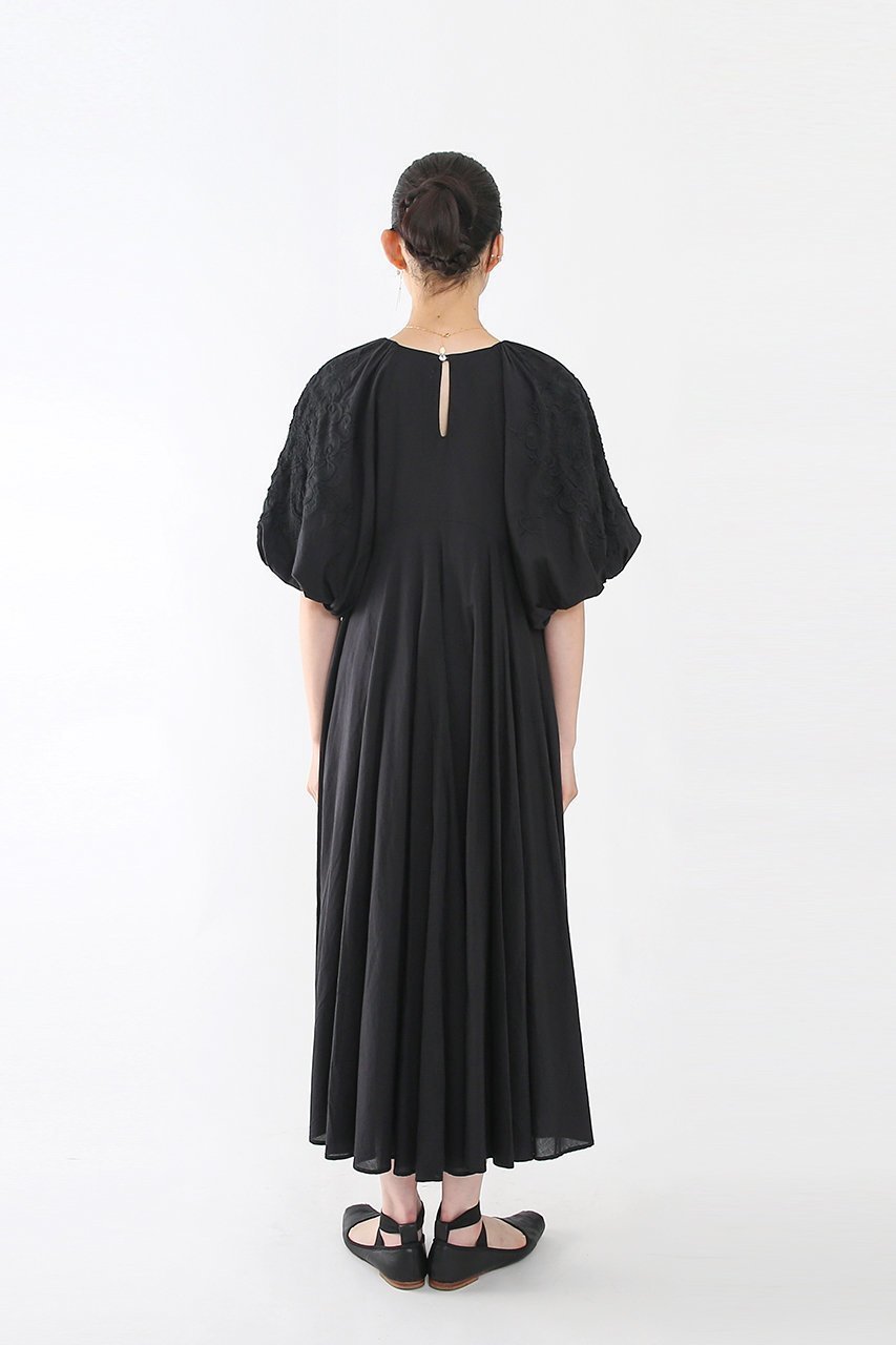 【アユーシ/AAYUSHI】のパフスリーブフレアワンピース 人気、トレンドファッション・服の通販 founy(ファニー) 　ファッション　Fashion　レディースファッション　WOMEN　ワンピース　Dress　チュニック　Tunic　おすすめ　Recommend　オケージョン　Occasion　チュニック　Tunic　ドレス　Dress　フレア　Flare　切替　Switching　other-5|ID: prp329100003958049 ipo3291000000031324574