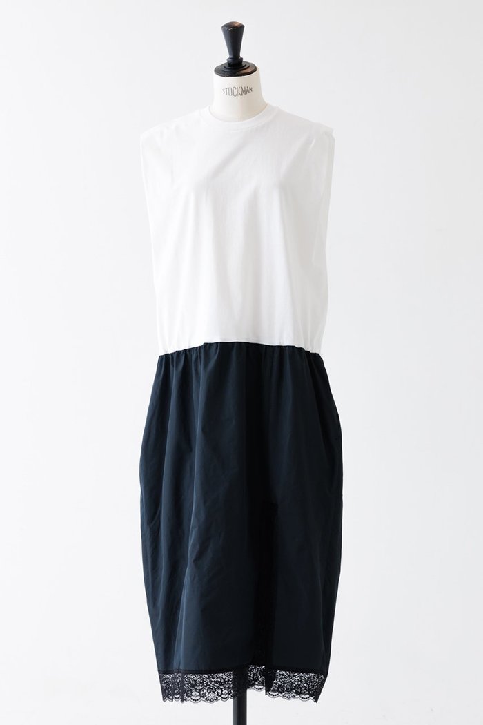 【デザイン ワークス/DESIGN WORKS】の【BEAUVET】タフタレースワンピース インテリア・キッズ・メンズ・レディースファッション・服の通販 founy(ファニー) https://founy.com/ ファッション Fashion レディースファッション Fashion for Women ワンピース Dresses チュニック Tunic Tops & Dresses エレガント 上品 Elegant コンビ Combo, Combination Style スリット Slit, Slit Detail チュニック Tunic, Long Top ドレス Dress, One-Piece ノースリーブ Sleeveless, No-Sleeve |ID: prp329100003960606 ipo3291000000035957536