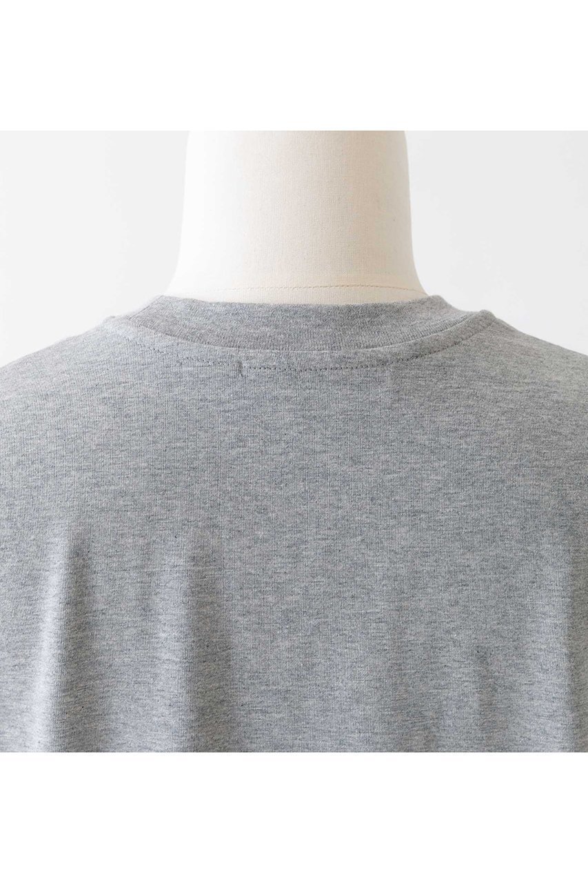 【デザイン ワークス/DESIGN WORKS】の【BEAUVET】フラワーフォトTシャツ 人気、トレンドファッション・服の通販 founy(ファニー) 　ファッション　Fashion　レディースファッション　Fashion for Women　トップス・カットソー　Cut & Sew Tops　シャツ・ブラウス・オフィスカジュアル　Elegant Blouses & Button-Ups　ロングTシャツ・Tシャツ　Longline T-Shirts & Tees　カットソー・ベーシックTシャツ　Cut-and-Sewn Tops / Stretch Tees & Basics　ショート　Short, Short Length　スリーブ　Sleeve, Long Sleeve / Short Sleeve　フラワー　Flower, Floral　プリント　Print, Printed Pattern　other-7|ID: prp329100003960611 ipo3291000000032938852