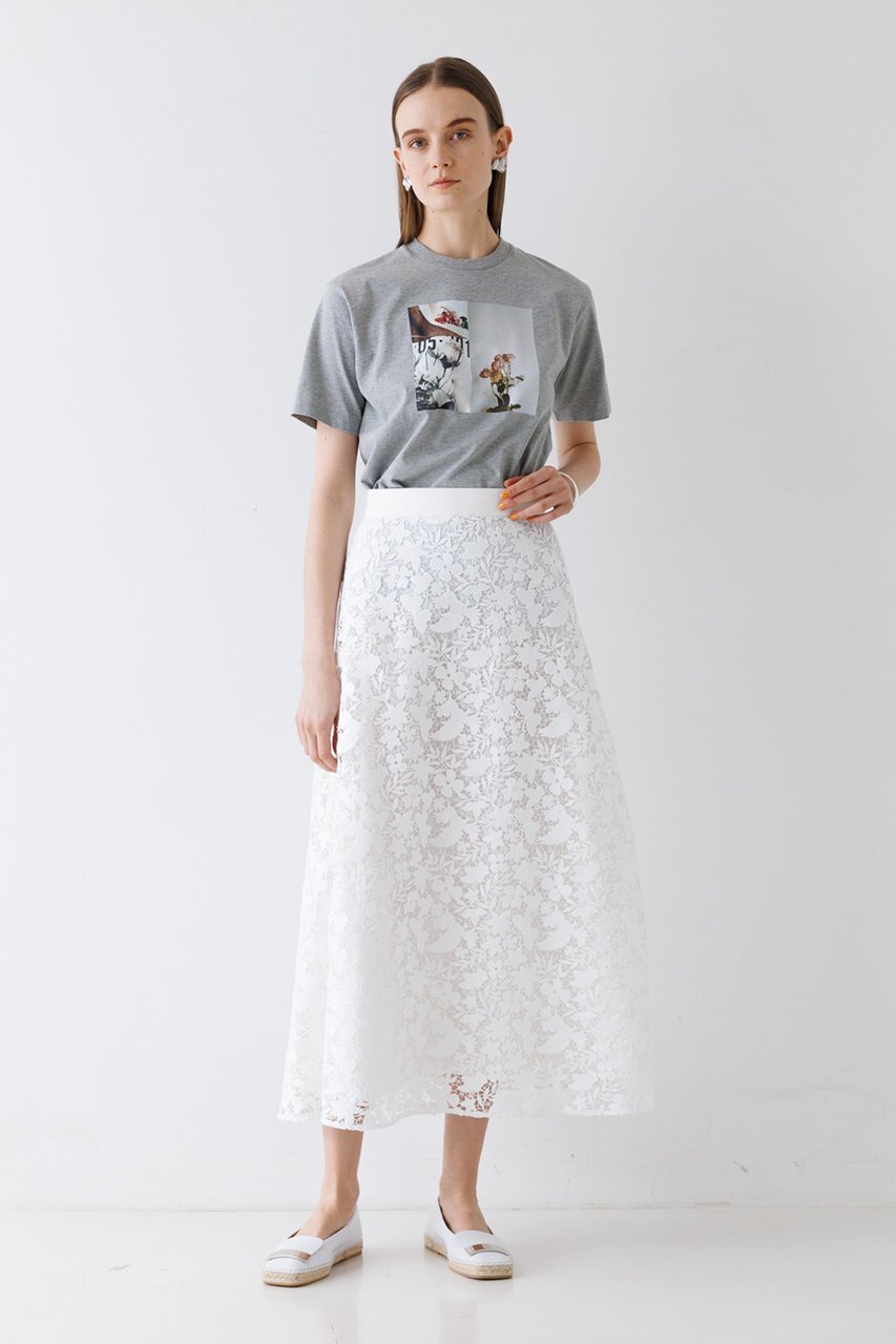【デザイン ワークス/DESIGN WORKS】の【BEAUVET】フラワーフォトTシャツ 人気、トレンドファッション・服の通販 founy(ファニー) 　ファッション　Fashion　レディースファッション　Fashion for Women　トップス・カットソー　Cut & Sew Tops　シャツ・ブラウス・オフィスカジュアル　Elegant Blouses & Button-Ups　ロングTシャツ・Tシャツ　Longline T-Shirts & Tees　カットソー・ベーシックTシャツ　Cut-and-Sewn Tops / Stretch Tees & Basics　ショート　Short, Short Length　スリーブ　Sleeve, Long Sleeve / Short Sleeve　フラワー　Flower, Floral　プリント　Print, Printed Pattern　other-8|ID: prp329100003960611 ipo3291000000032938860
